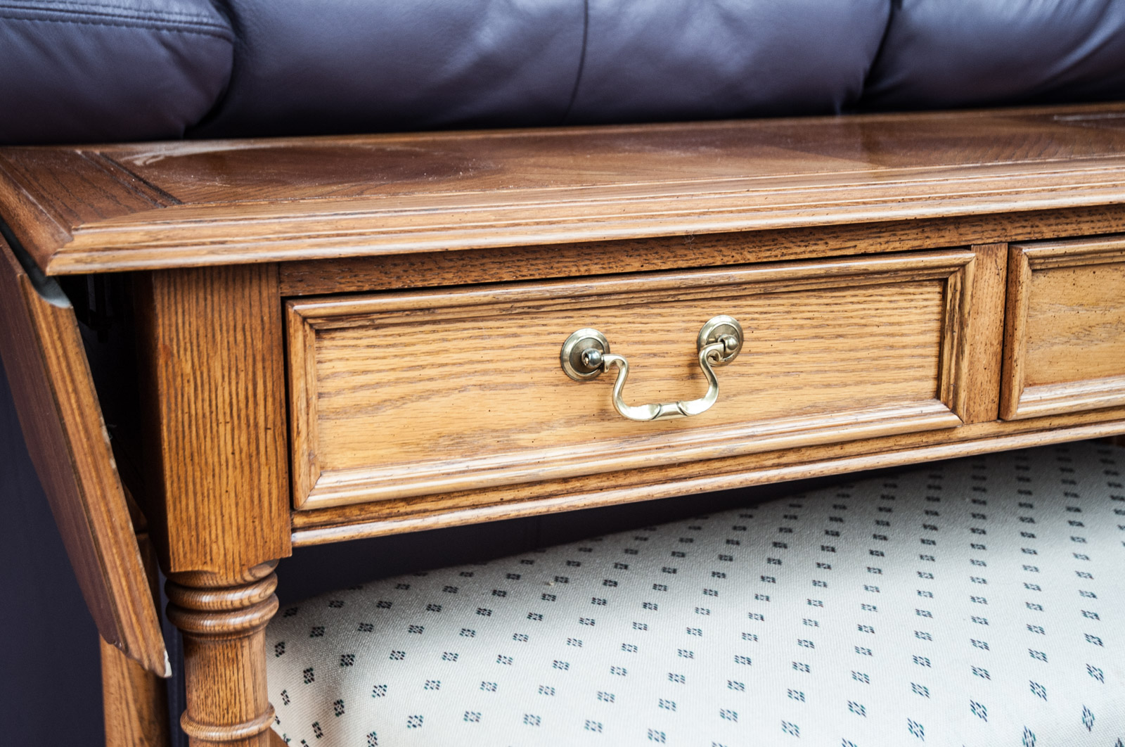 Hammary Sofa Table and Bench