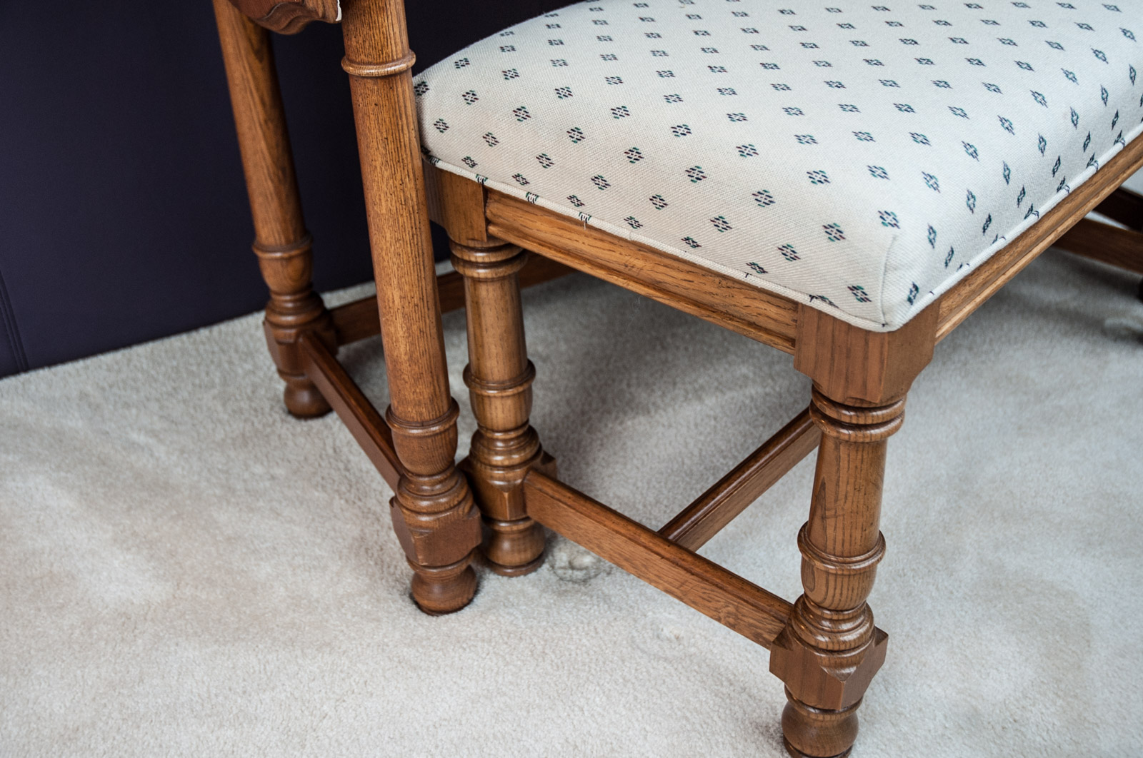 Hammary Sofa Table and Bench