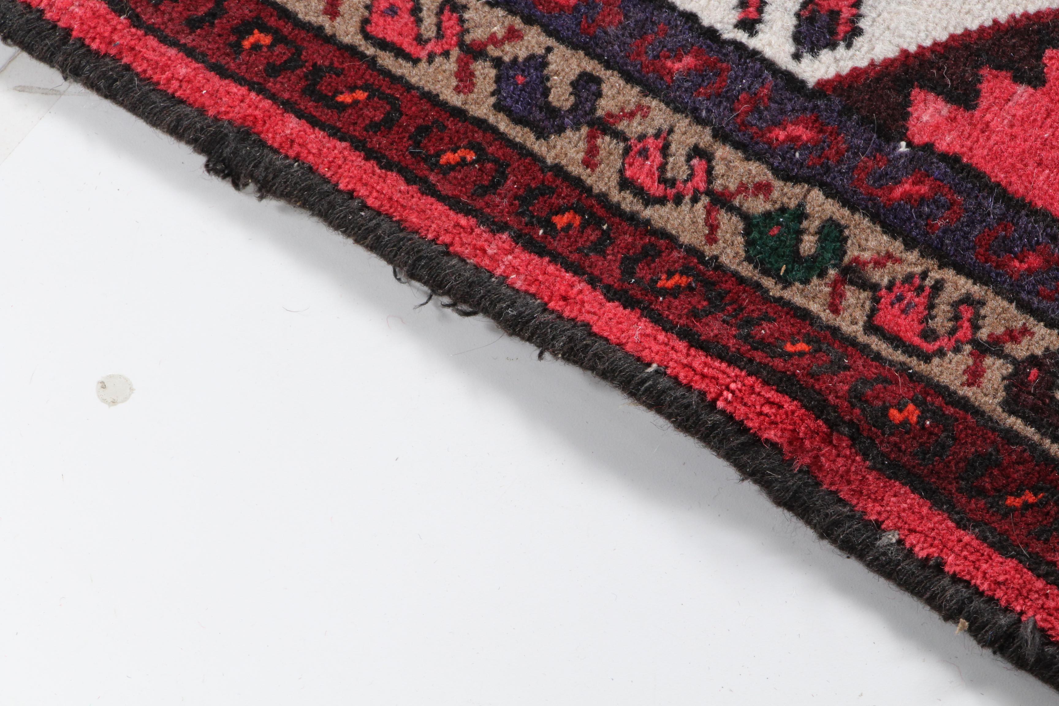 Hand-Knotted Persian Hamadan Accent Rug