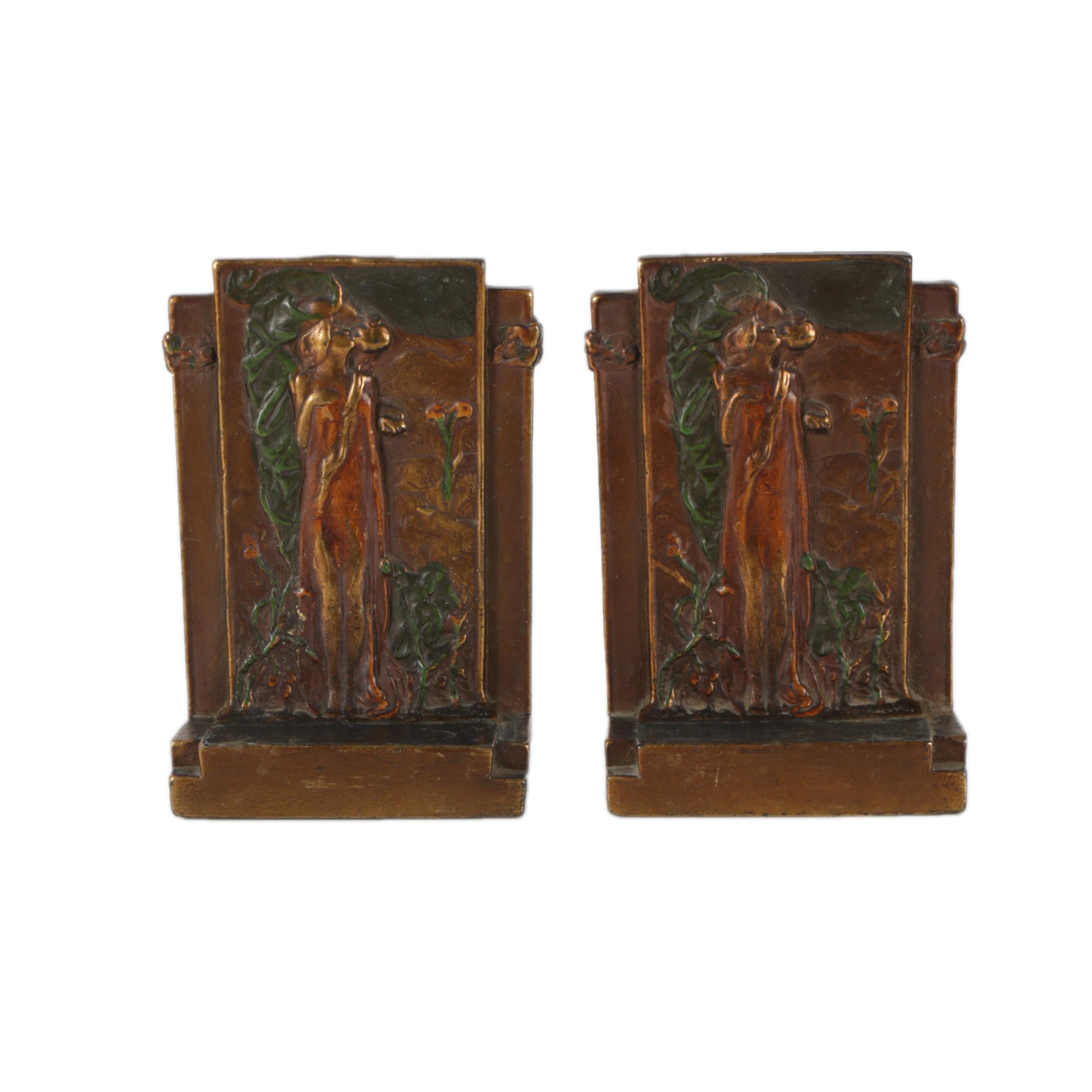 Vintage Bronze Tone Metal Bookends "The Kiss"