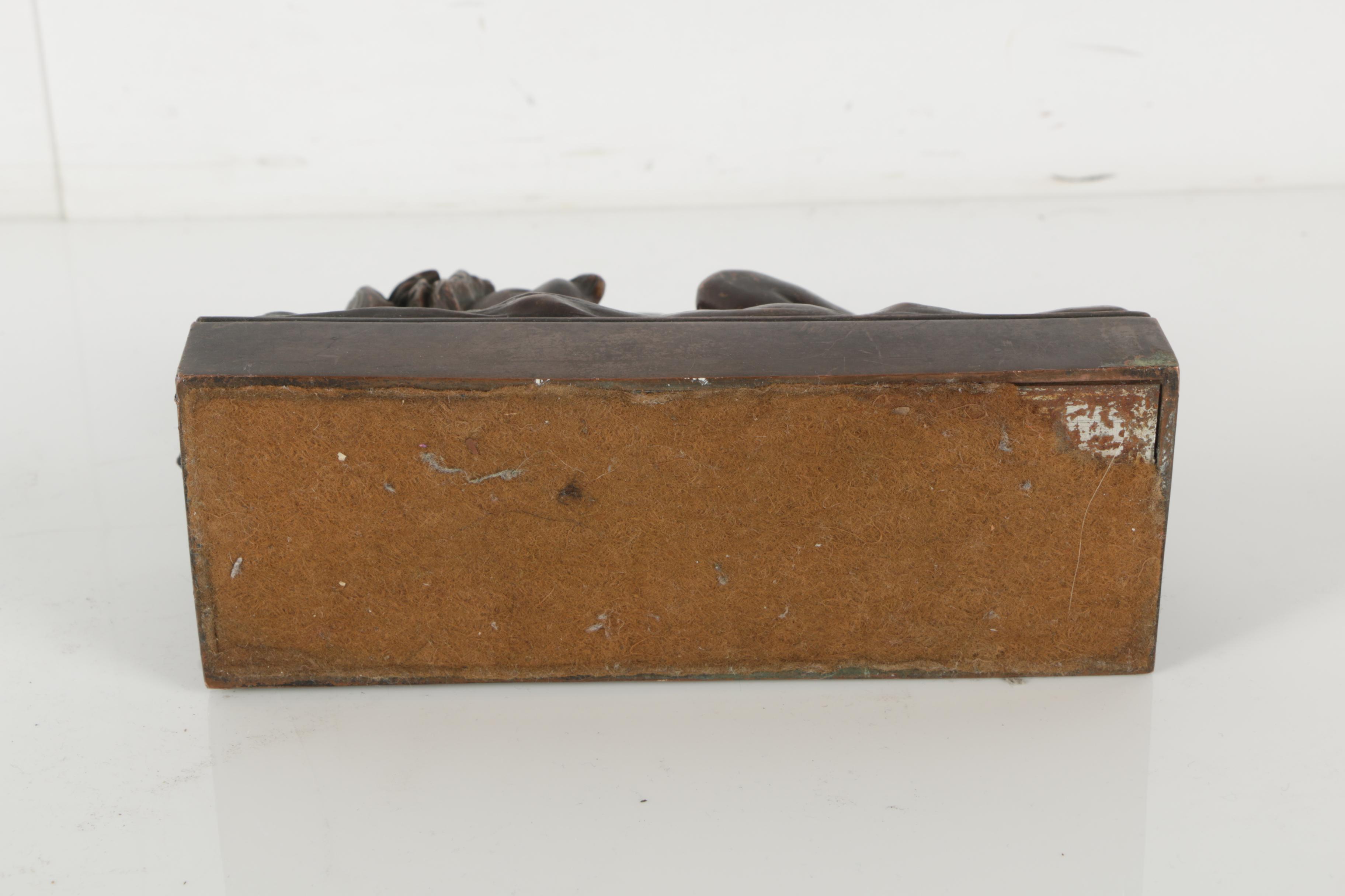 Jennings Brothers Bronze Tone Lion Bookends