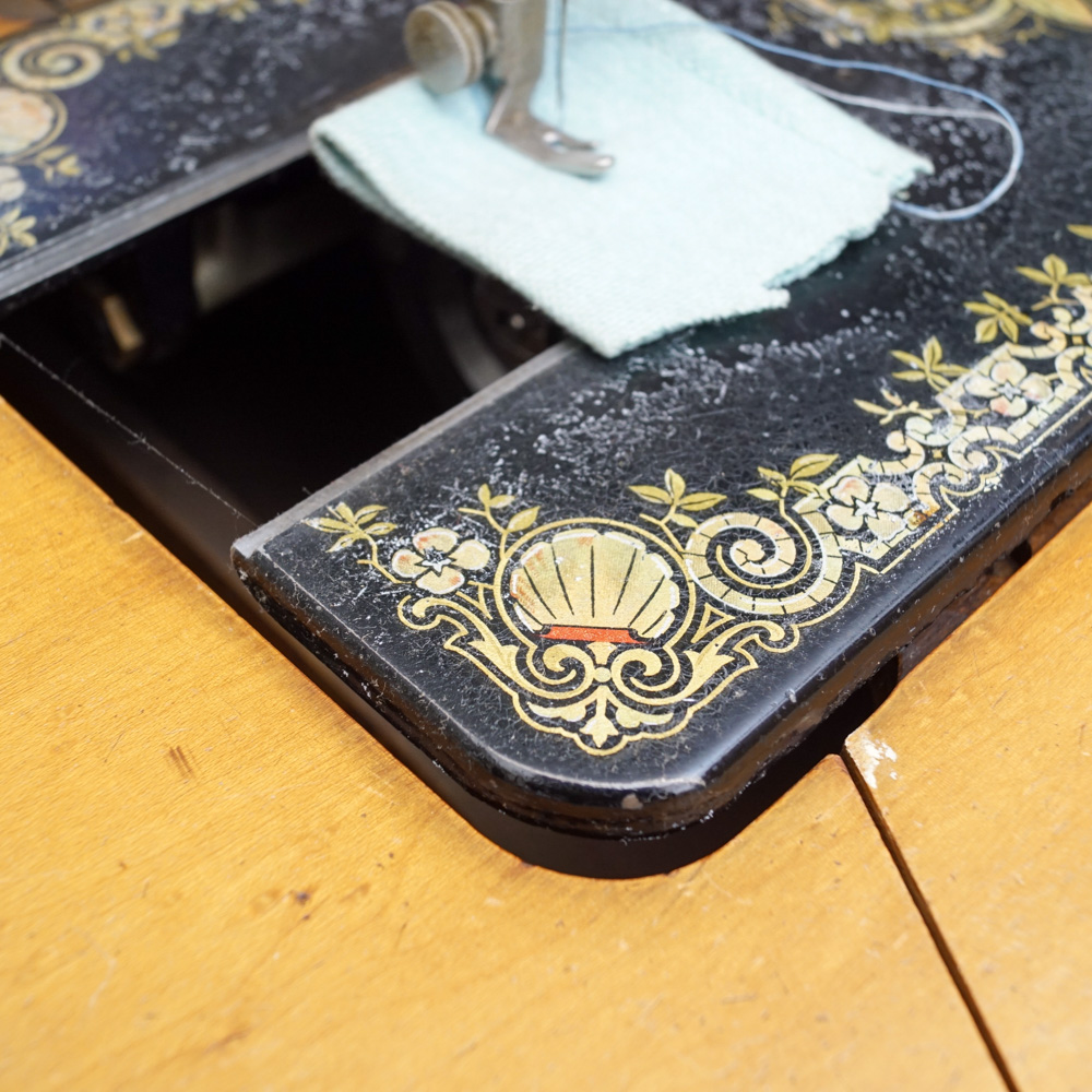 Singer Sewing Machine and Cabinet, Circa 1923