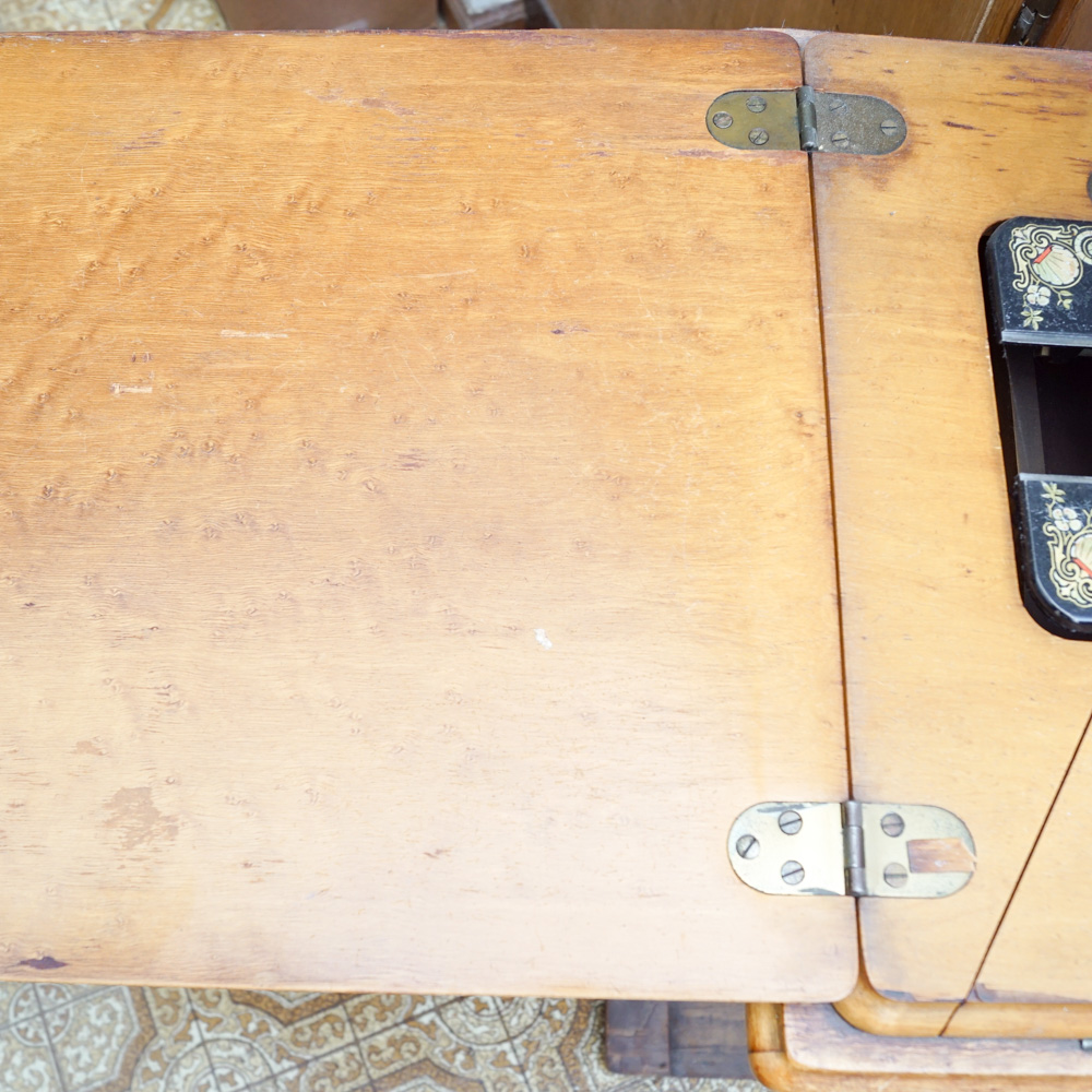 Singer Sewing Machine and Cabinet, Circa 1923
