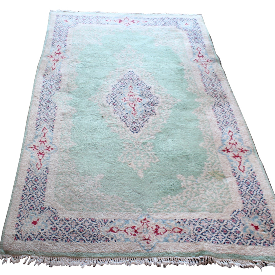 Power Loomed Persian-Style Wool Area Rug