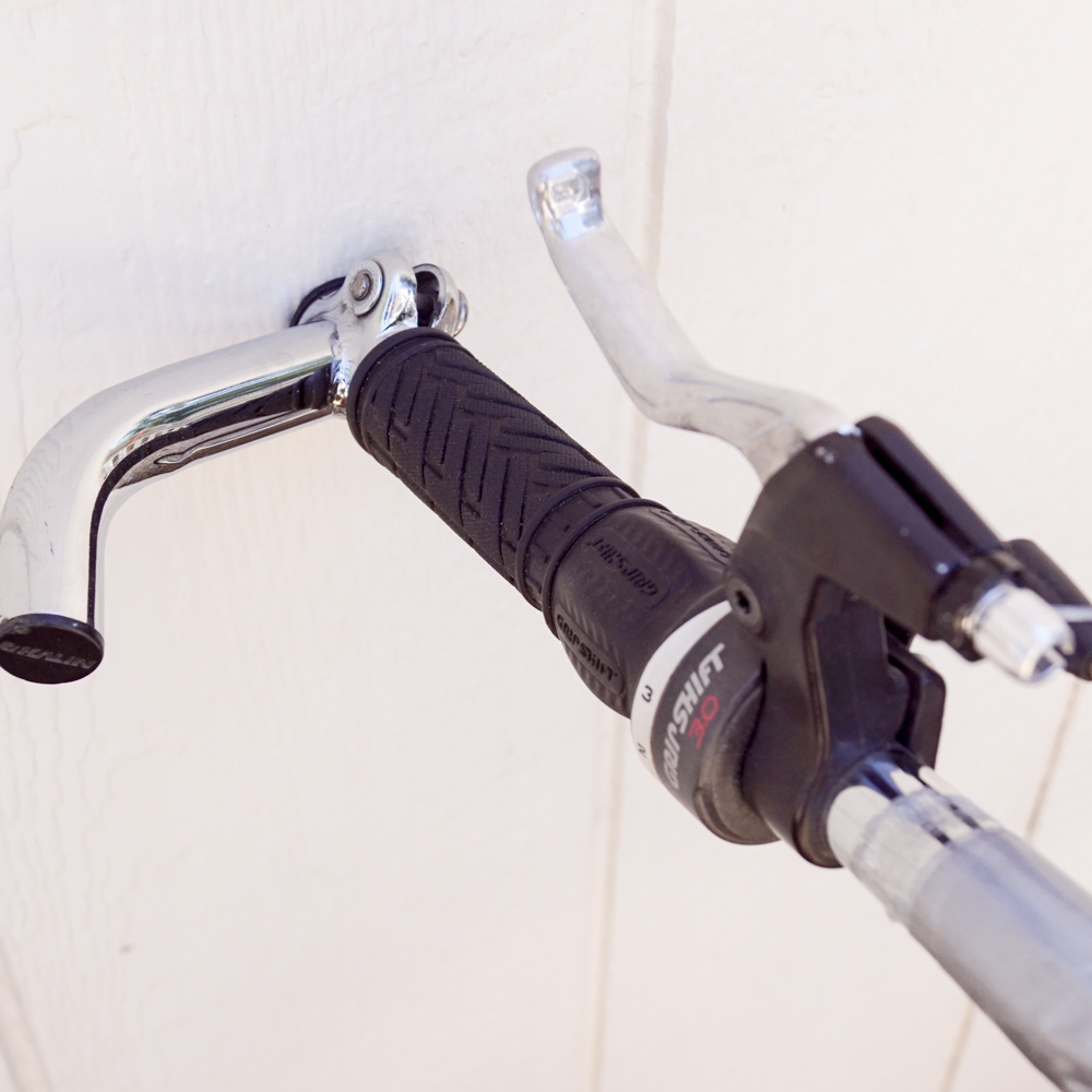 Mongoose DXR 21-Speed Mountain Bike