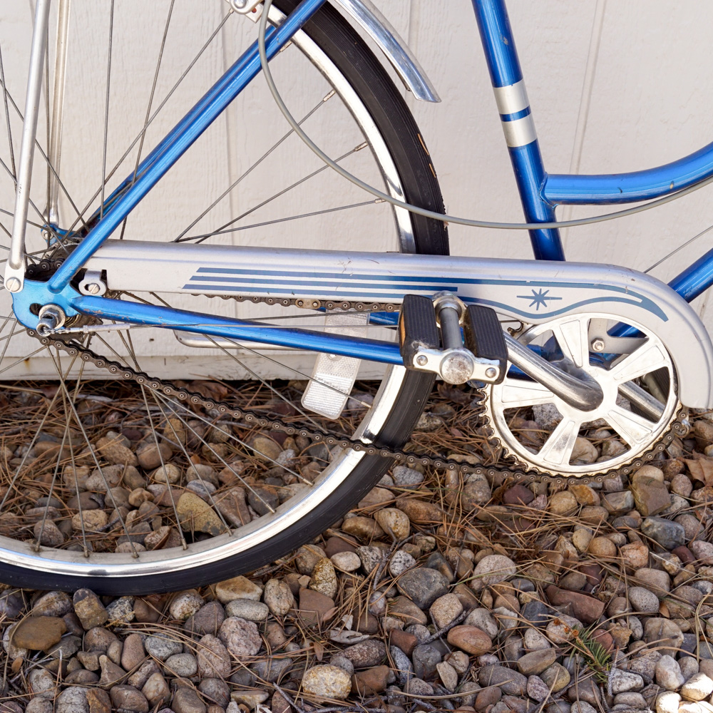 Vintage Schwinn Collegiate 3 Road Bicycle