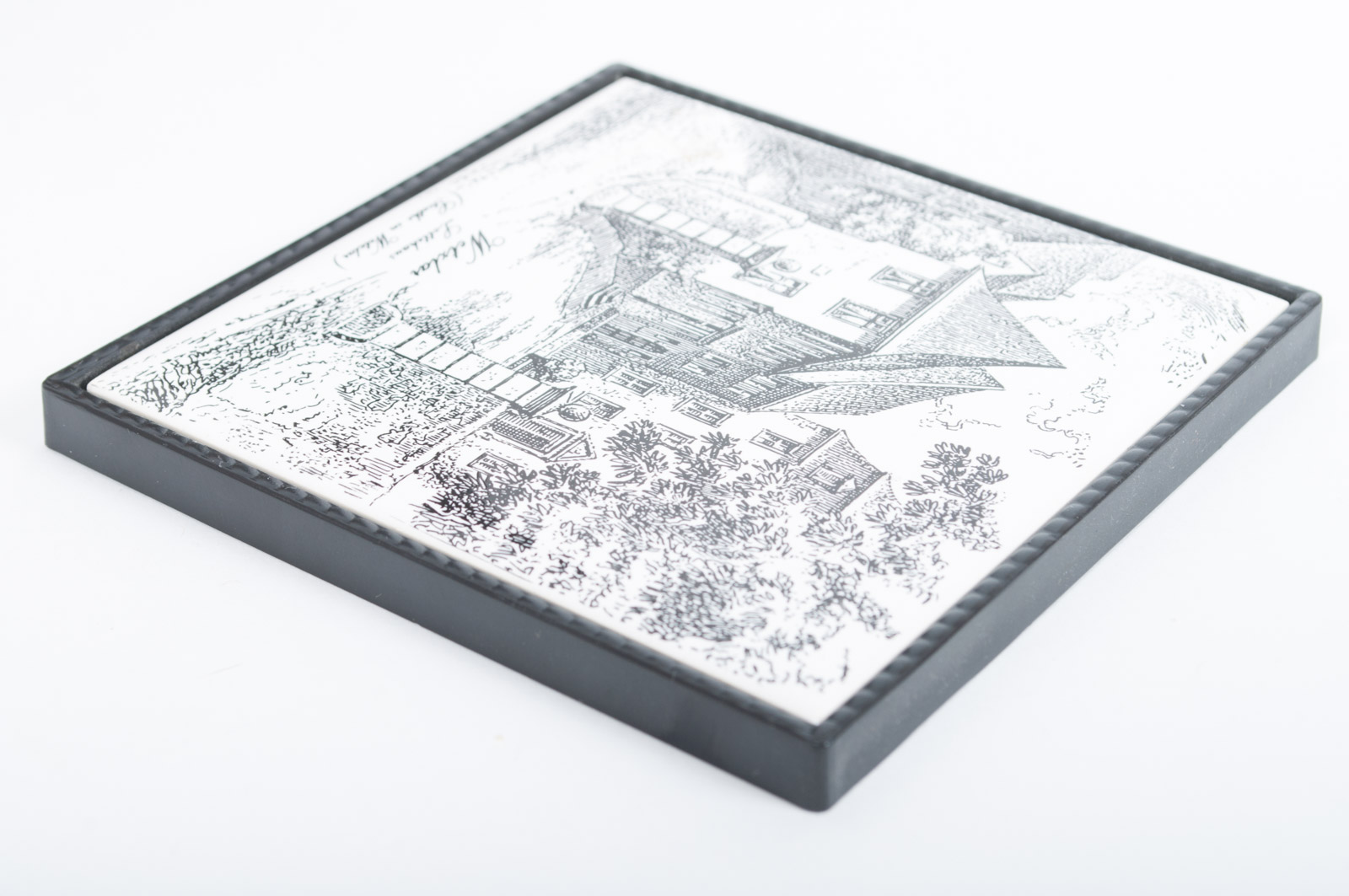 Assortment of Home Decor Featuring Oneida Heirloom Pewter Stein