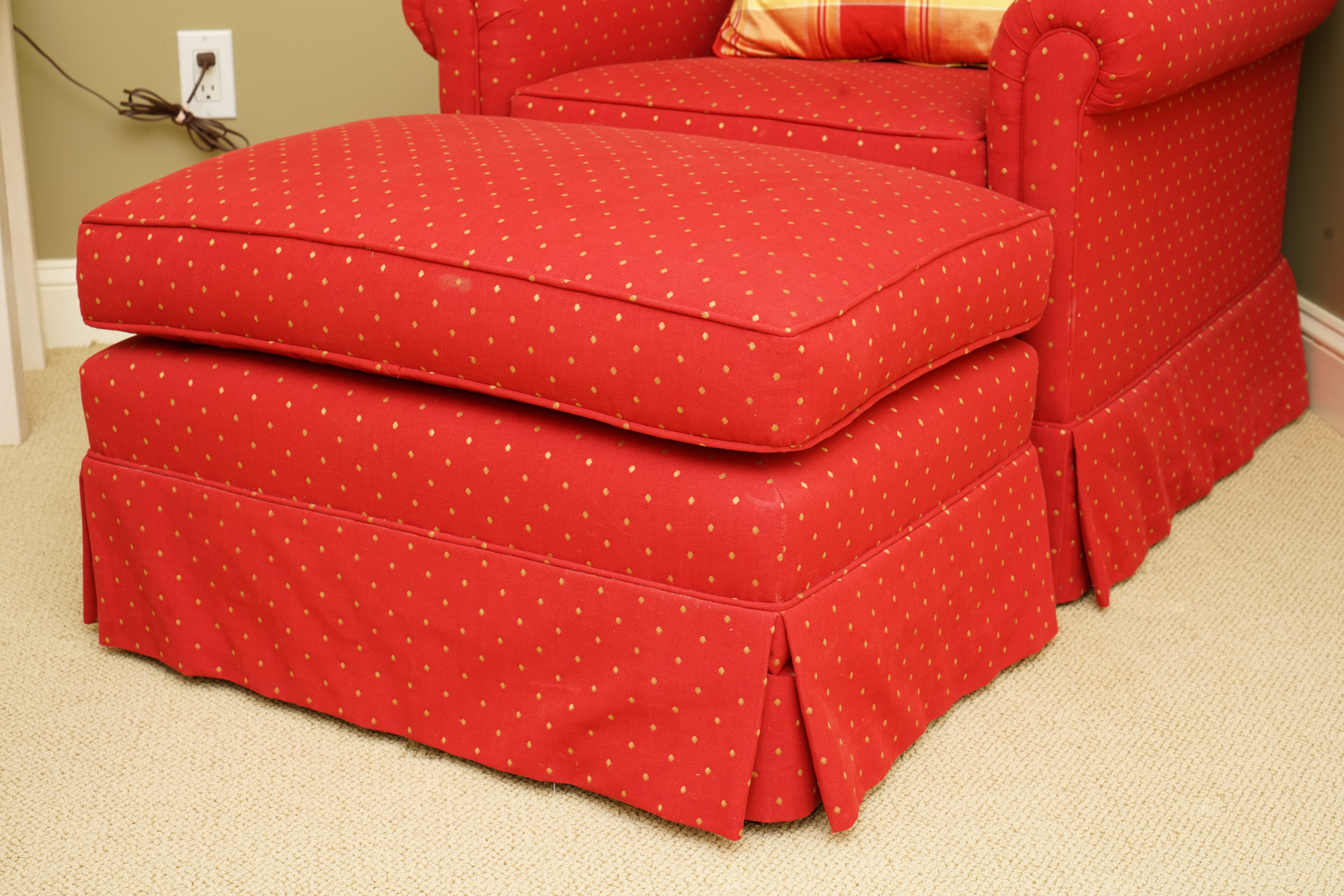 Upholstered Armchair with Ottoman