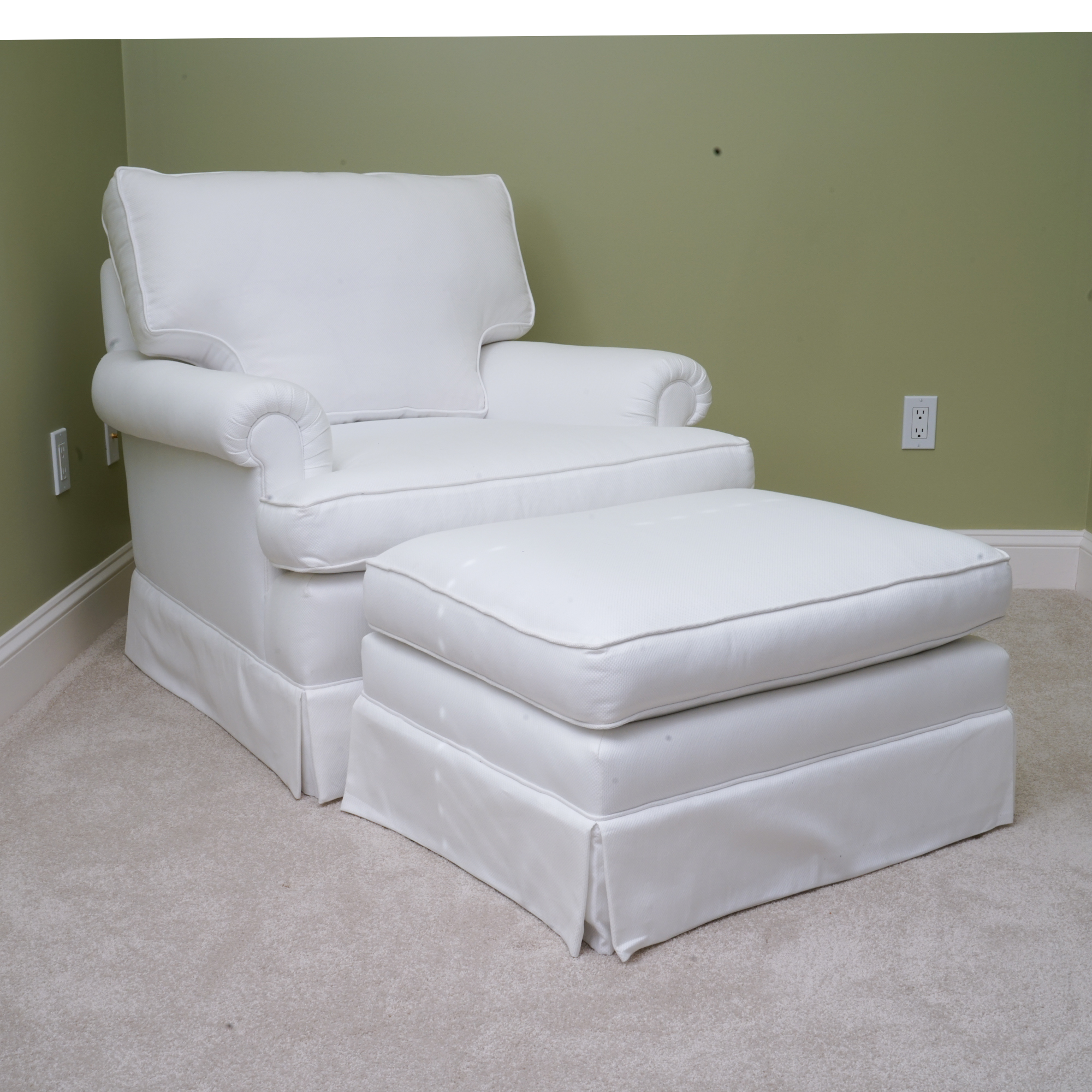 Upholstered Armchair with Ottoman