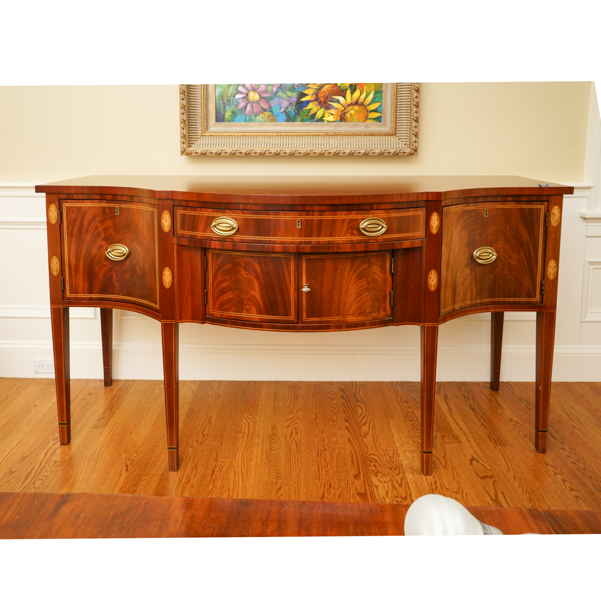 Federal-Style Mount Vernon Reproduction Mahogany Sideboard by Hickory Chair