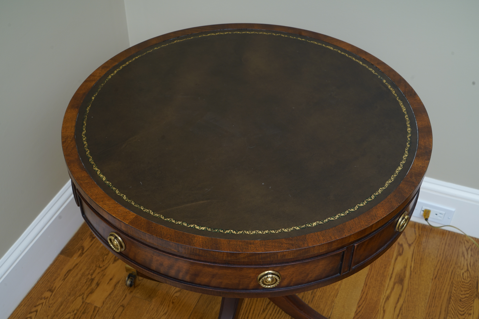 Duncan Phyfe Style Drum Table