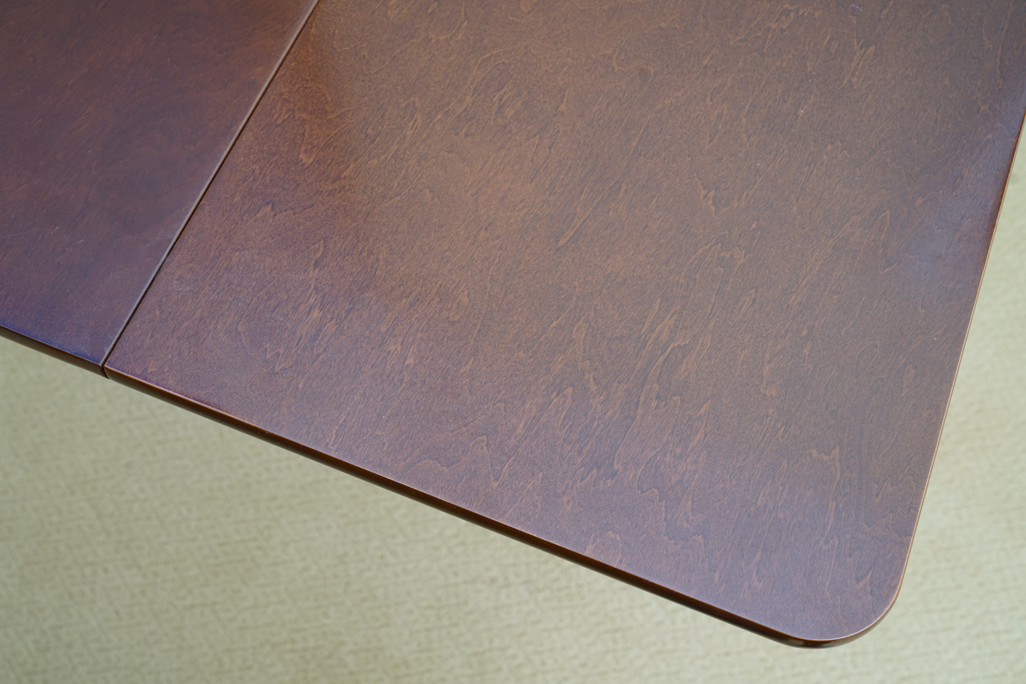 Sheraton Style Flip Top Game Table