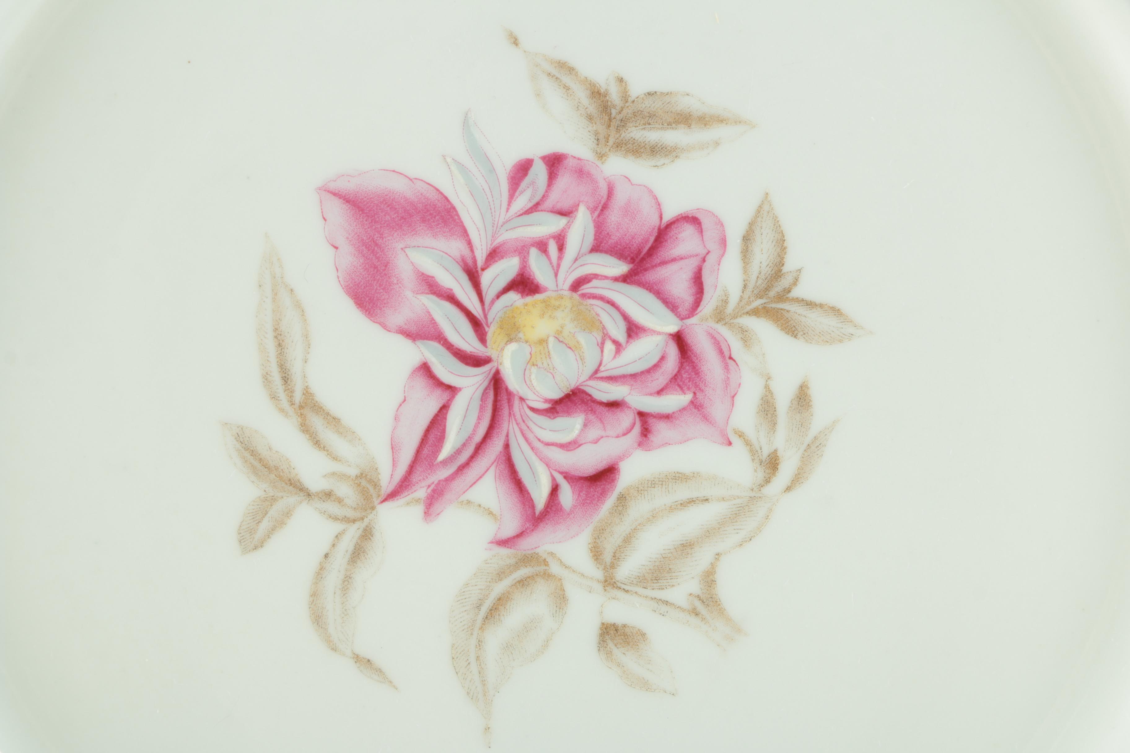 Royal York "Golden Dahlia" Service