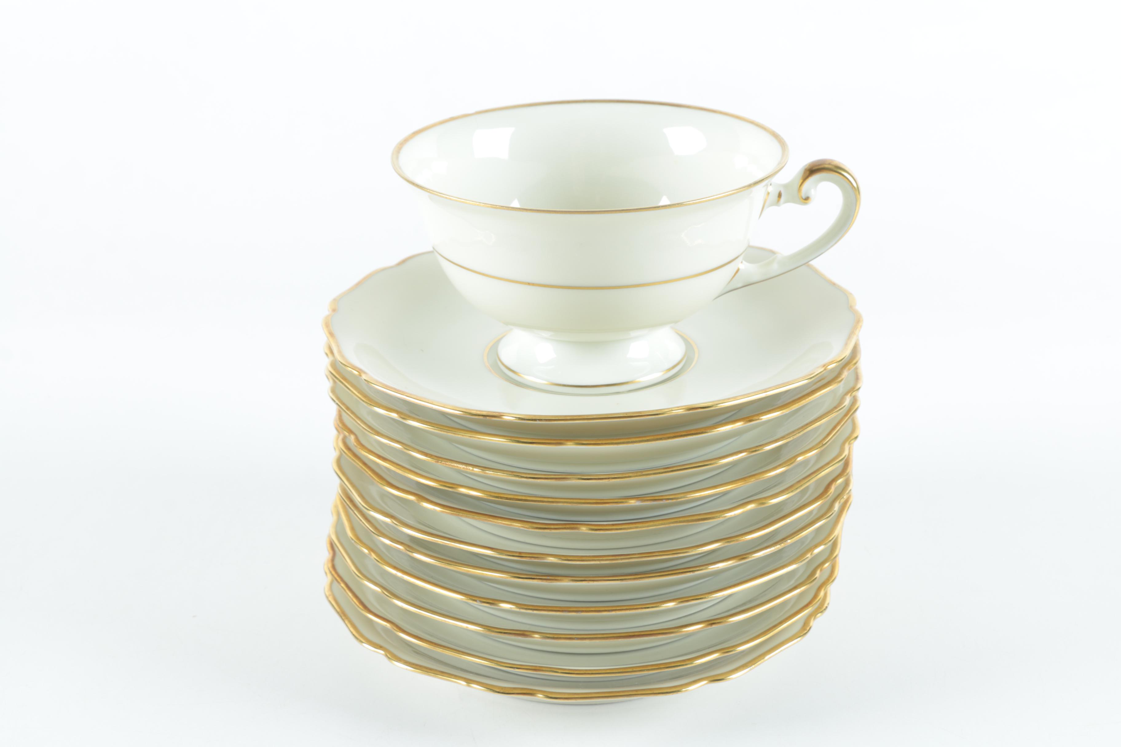 Royal York "Golden Dahlia" Service