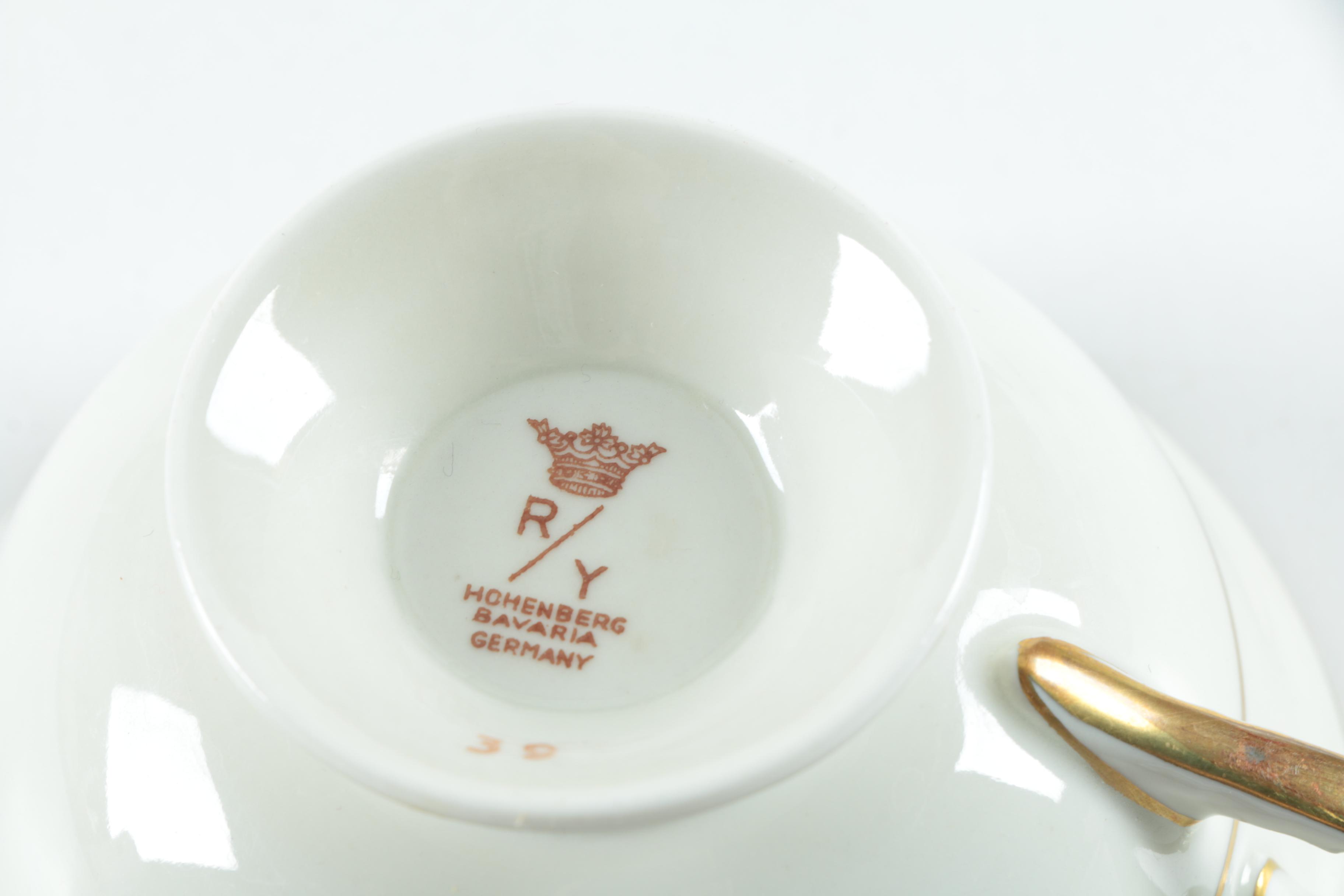 Royal York "Golden Dahlia" Service