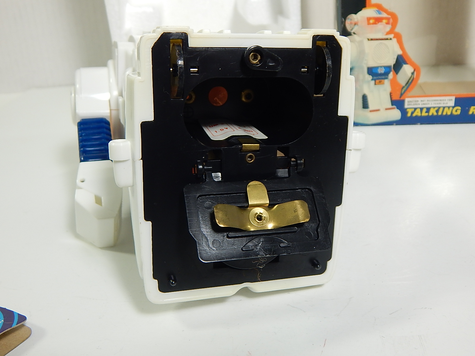 Battery Operated Morgan TR 2 Talking Robot Toy