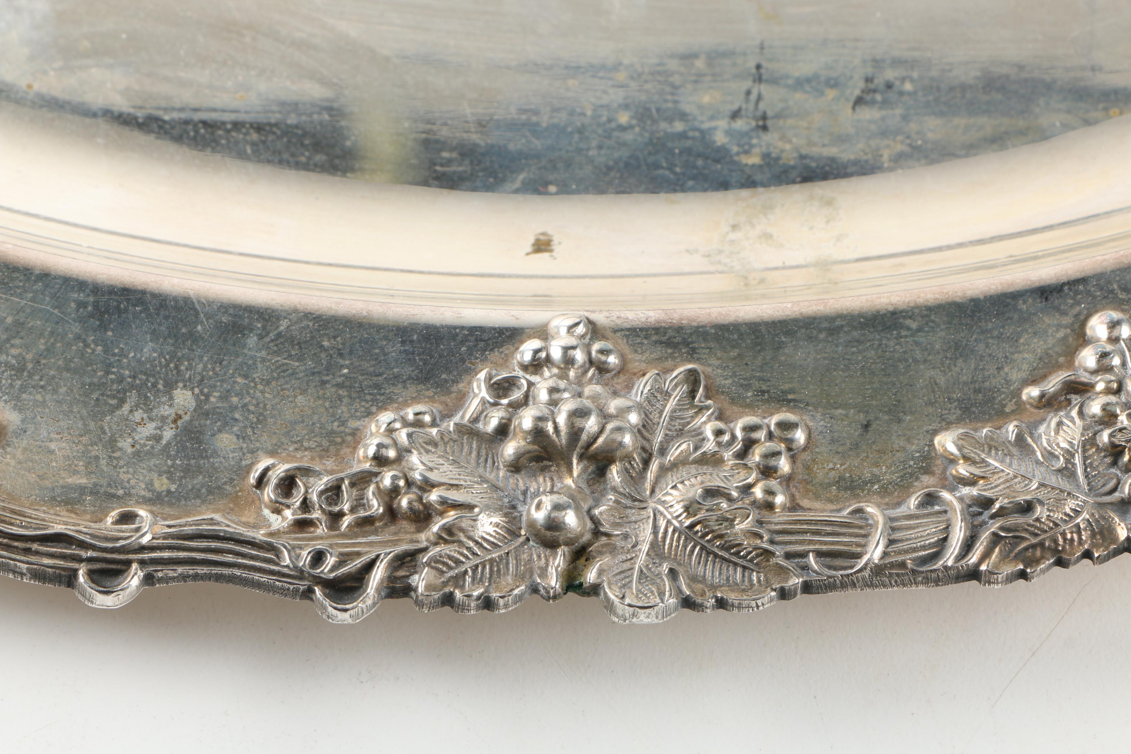 Sheffield Silver Co. Silver Plate Grape Vine Motif Oval Platter