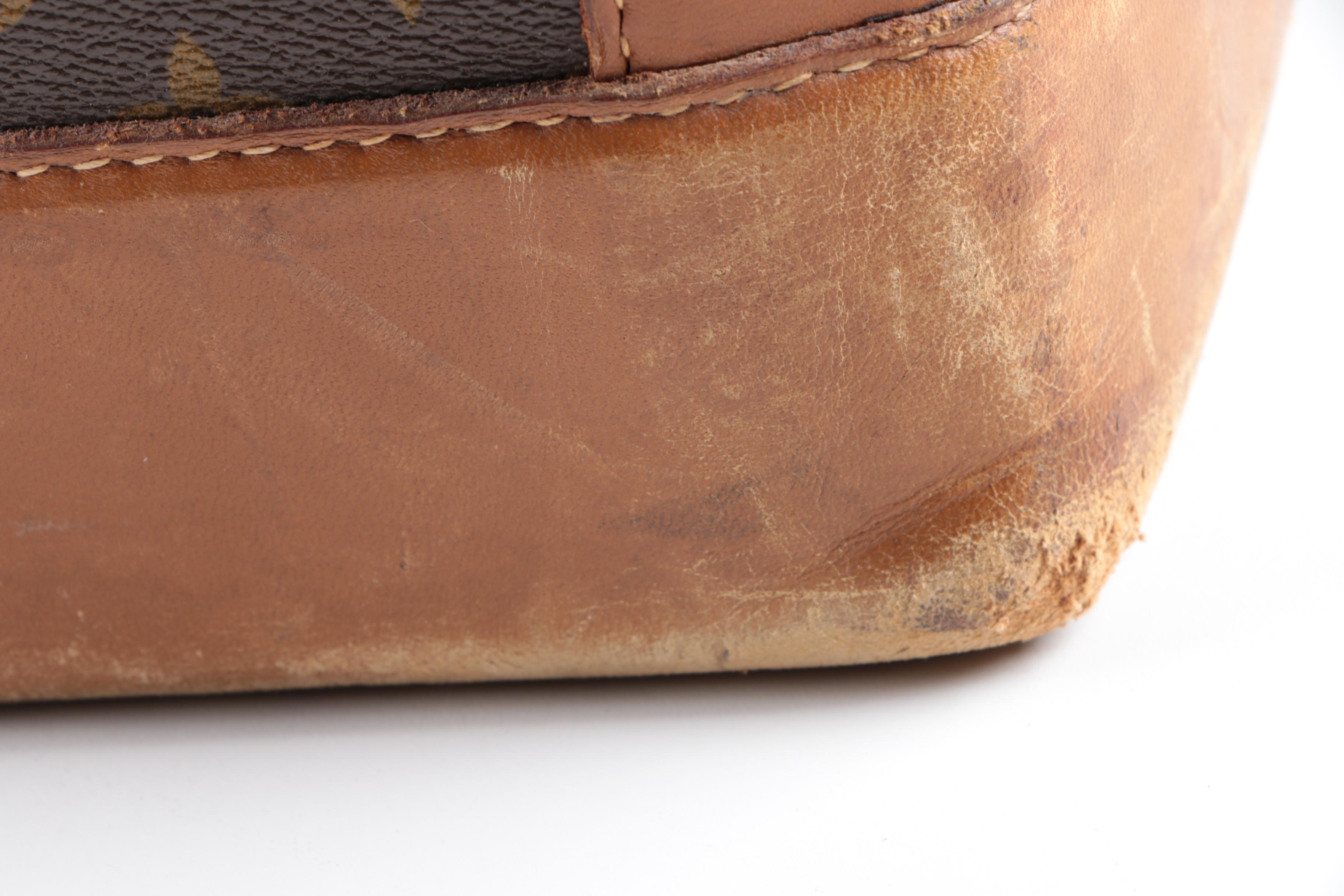 1970s Vintage The French Company for Louis Vuitton Monogram Doctor's Bag Duffel