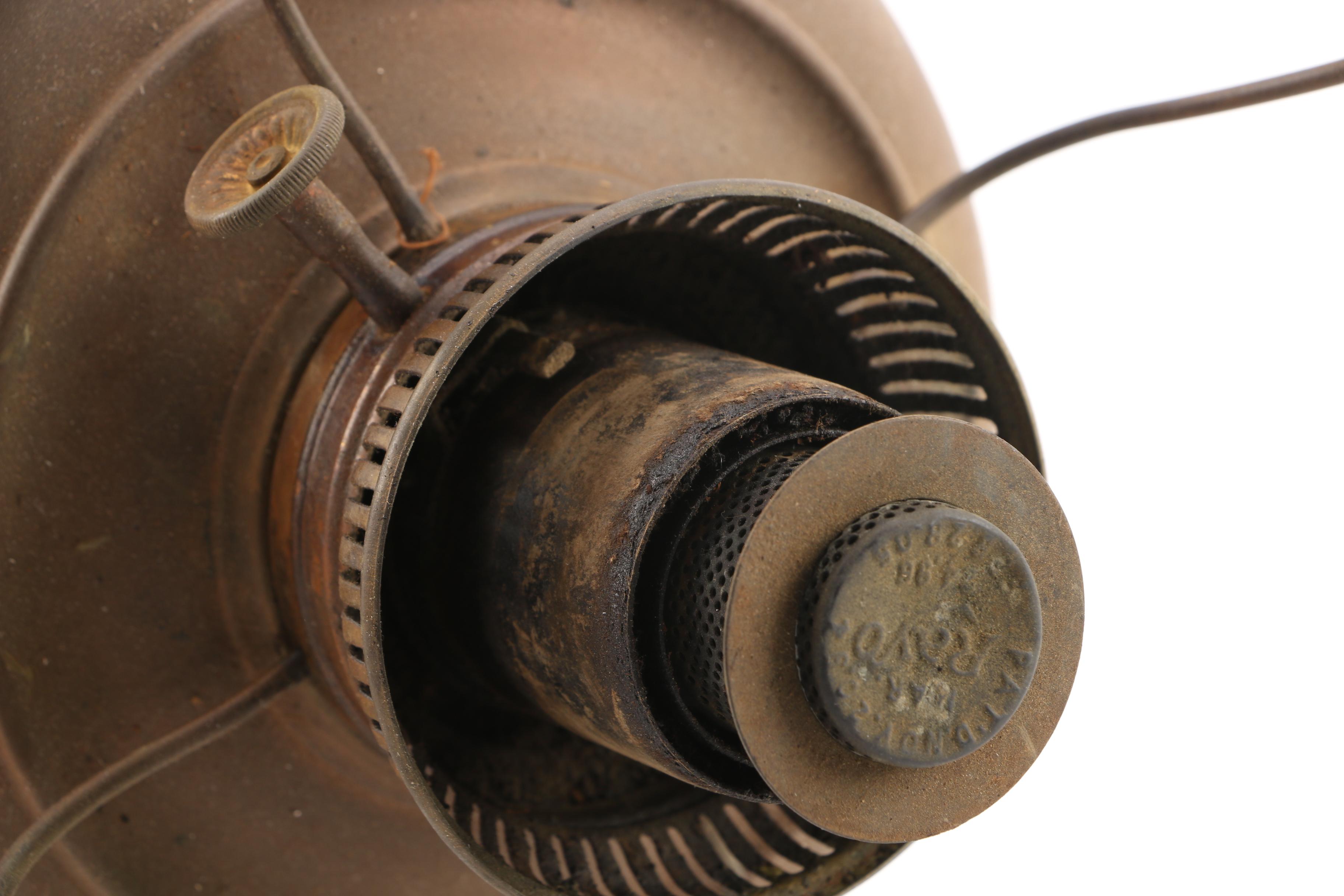 Antique Rayo Oil Lamp