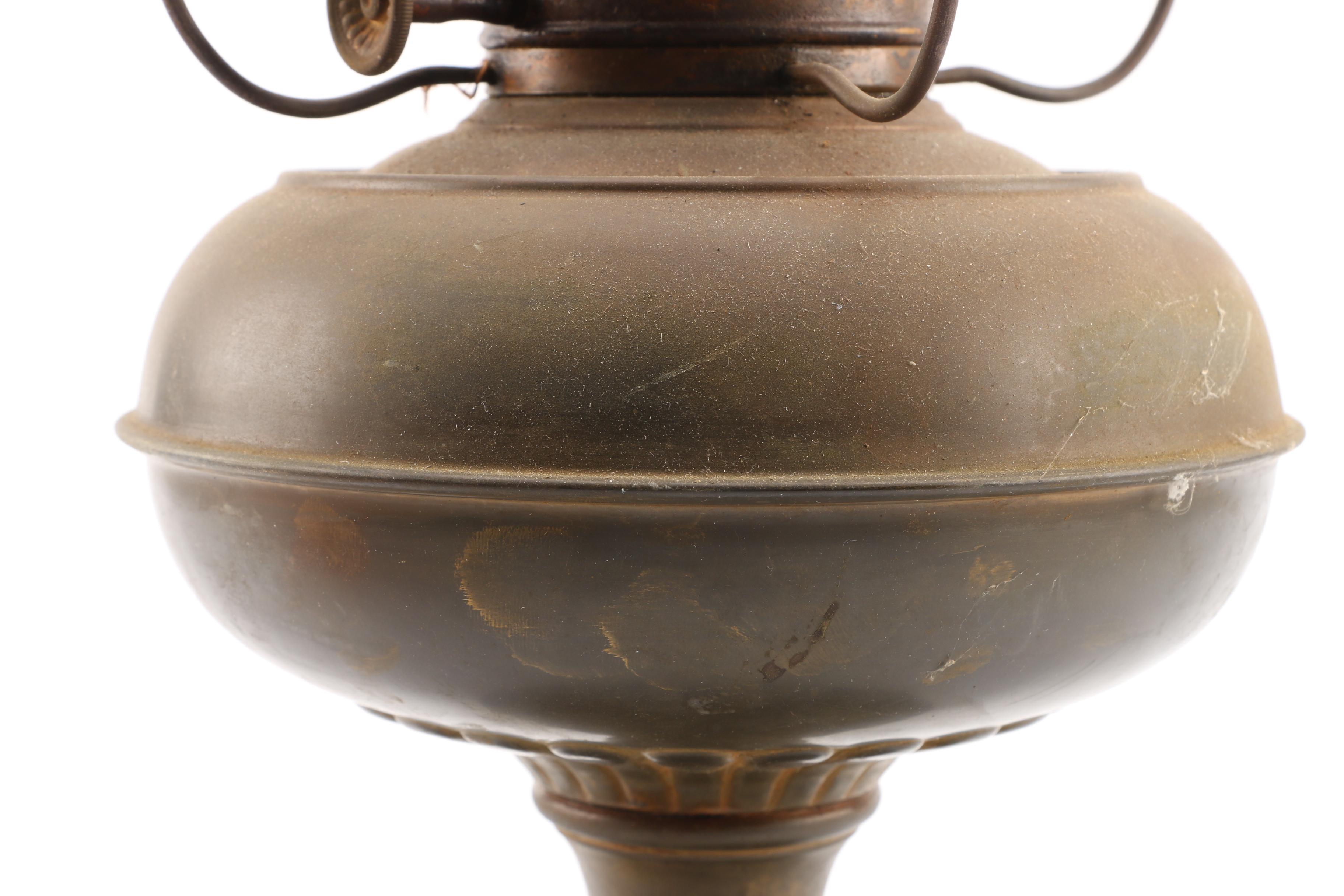 Antique Rayo Oil Lamp