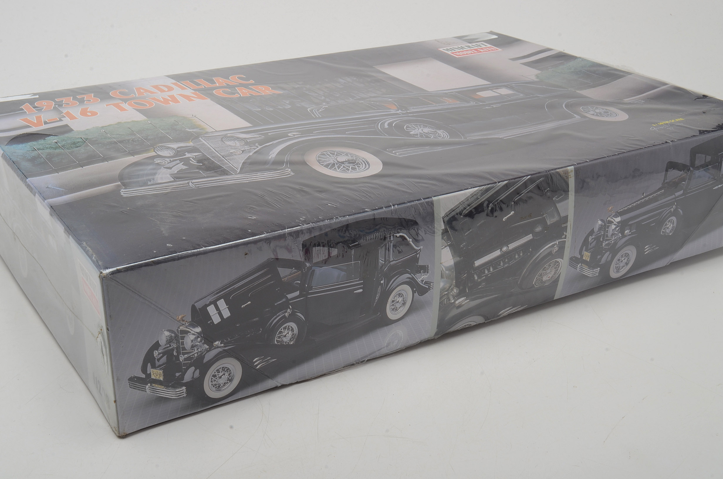 Model of 1933 Cadillac V-16 Town Car