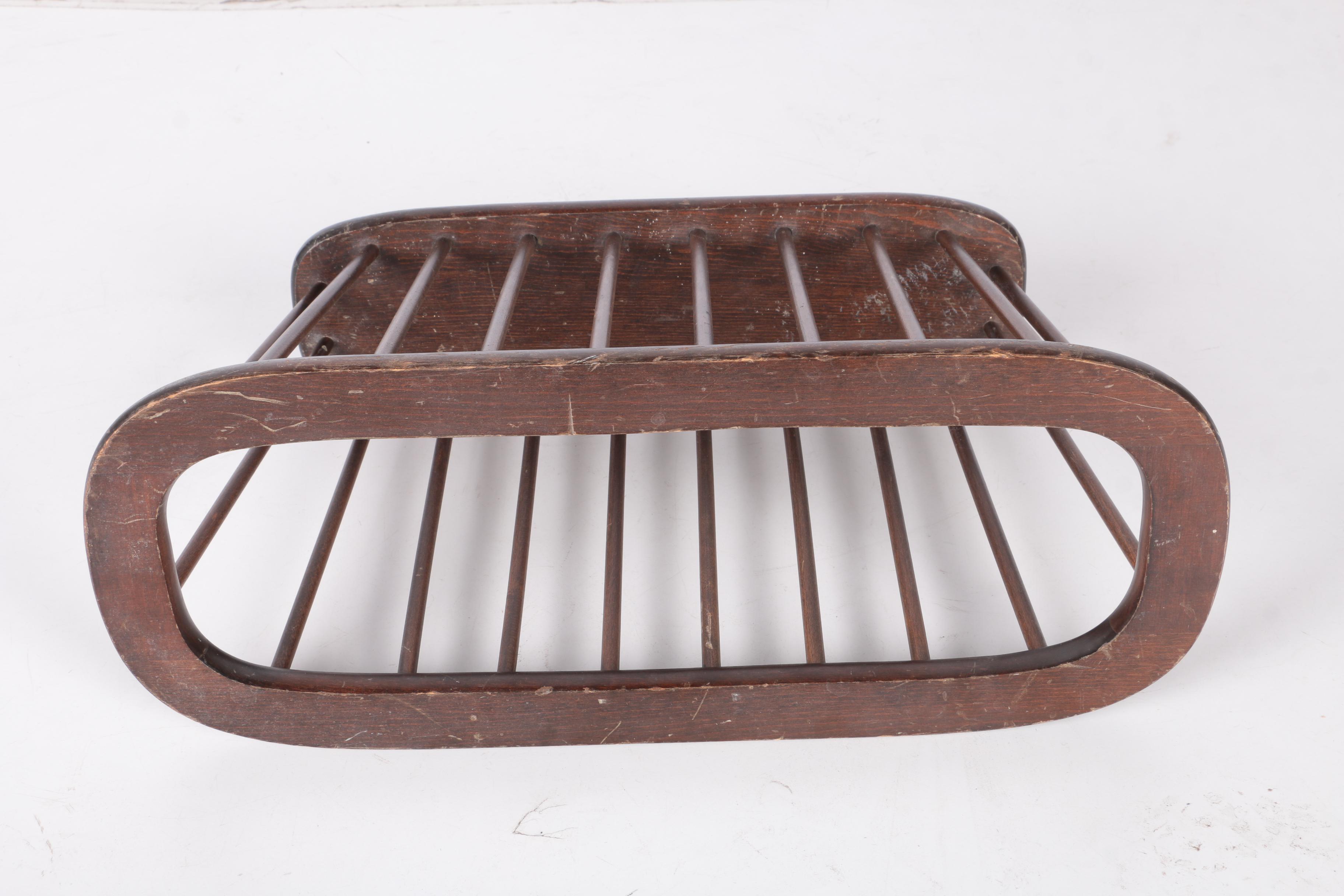 Mid Century Modern Magazine Rack in the Style of Arthur Umanoff