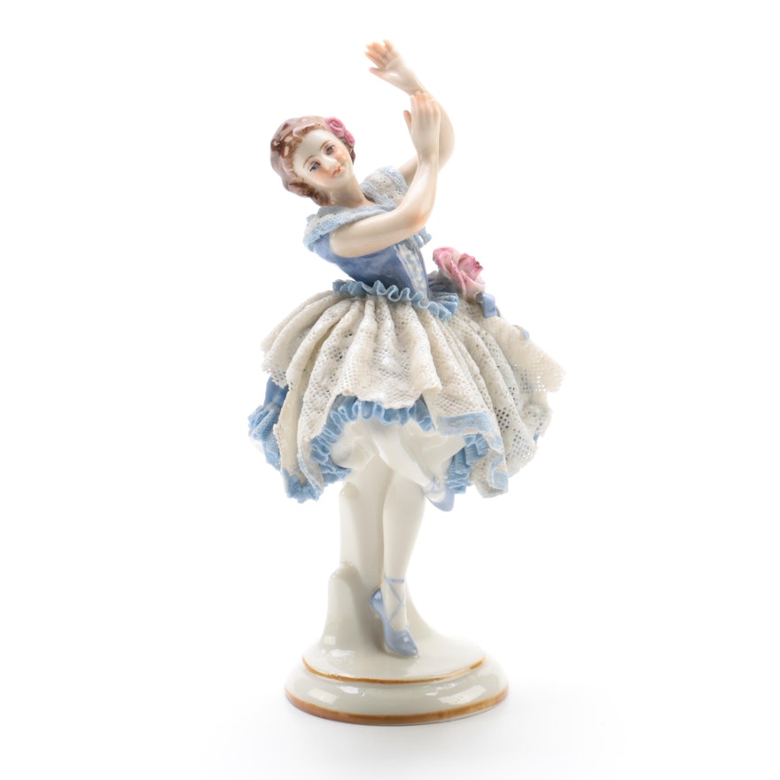 Aelteste Volktedter  Porzellanmanufaktur Dresden Ballerina Figurine