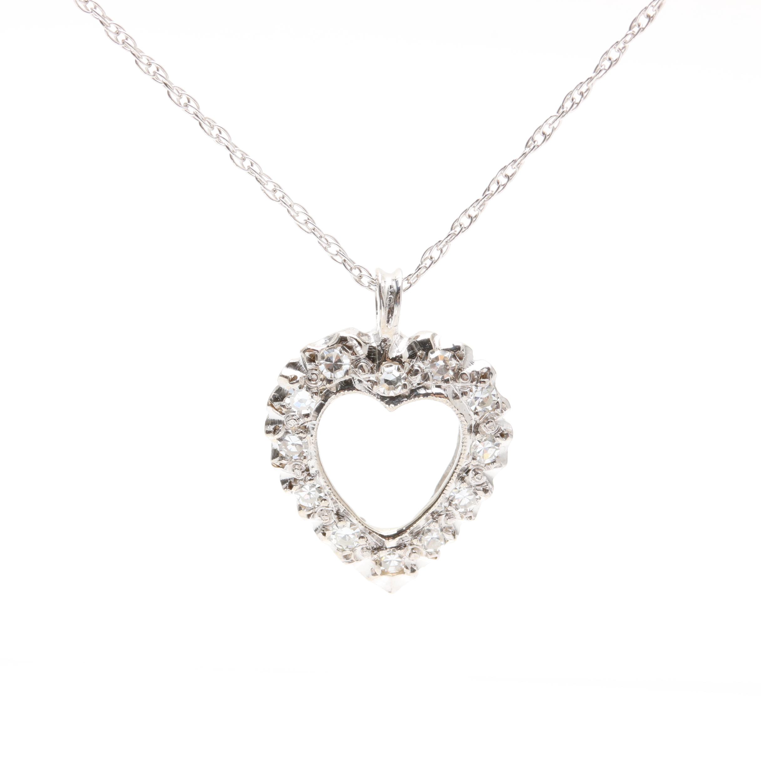 14K White Gold Diamond Pendant Necklace