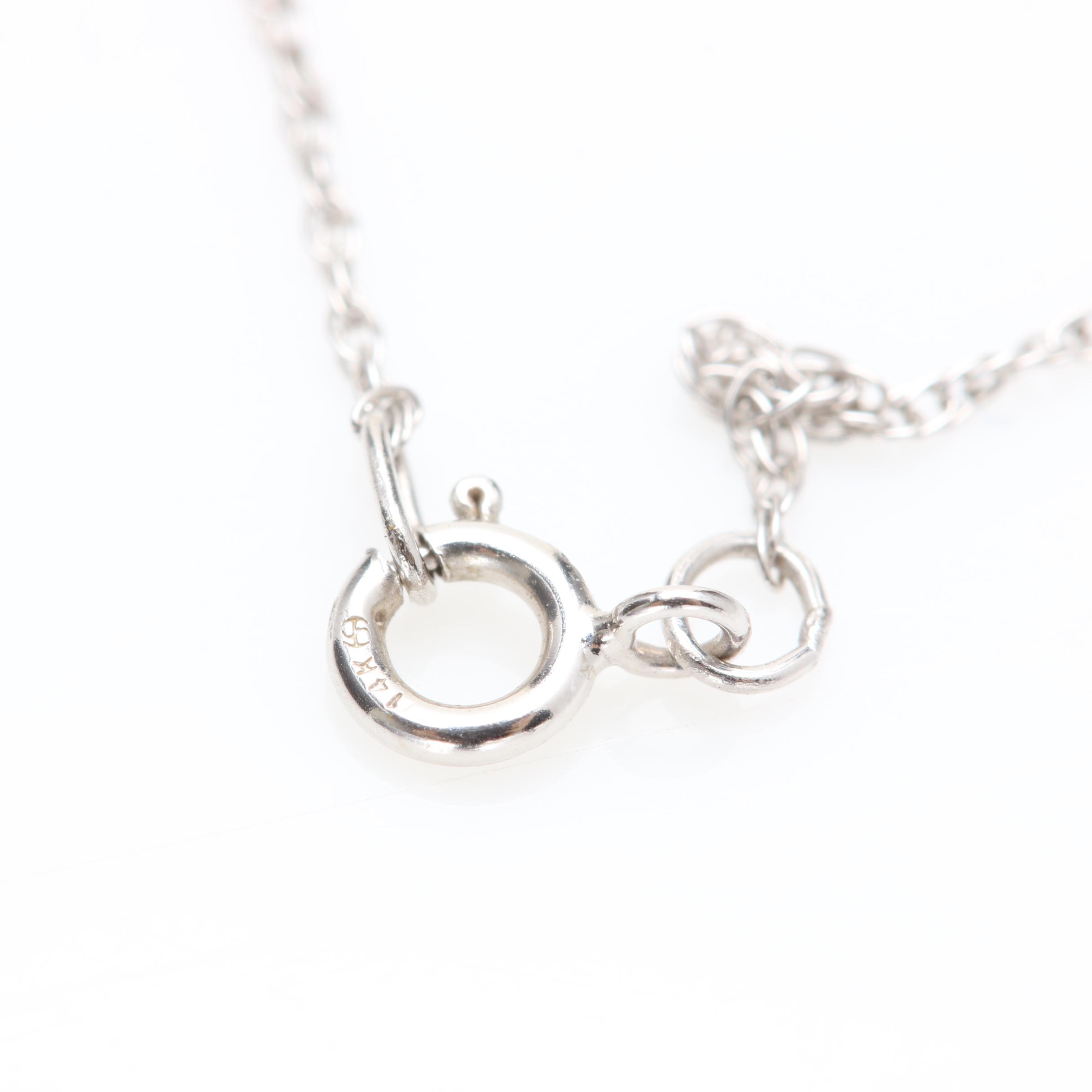 14K White Gold Diamond Pendant Necklace