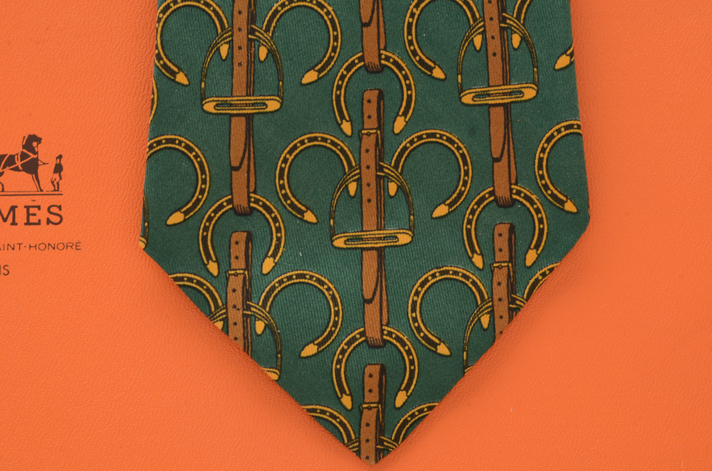 Hermès Equestrian Themed Necktie in Green and Golden Yellow, Pattern #517 IA