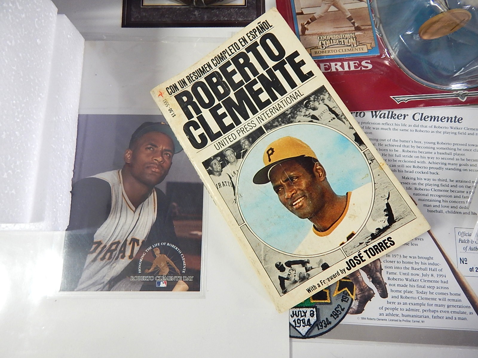 Roberto Clemente Collectibles with Starting Lineup, 1960s Topps Fold-Out