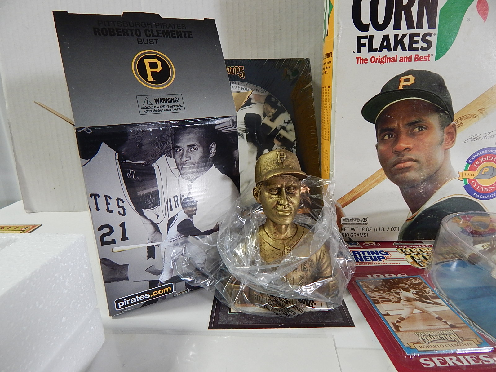 Roberto Clemente Collectibles with Starting Lineup, 1960s Topps Fold-Out