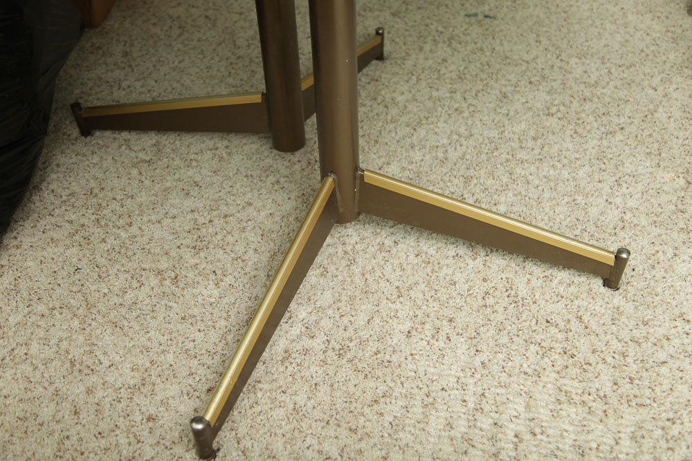 Mid Century Modern Style Table