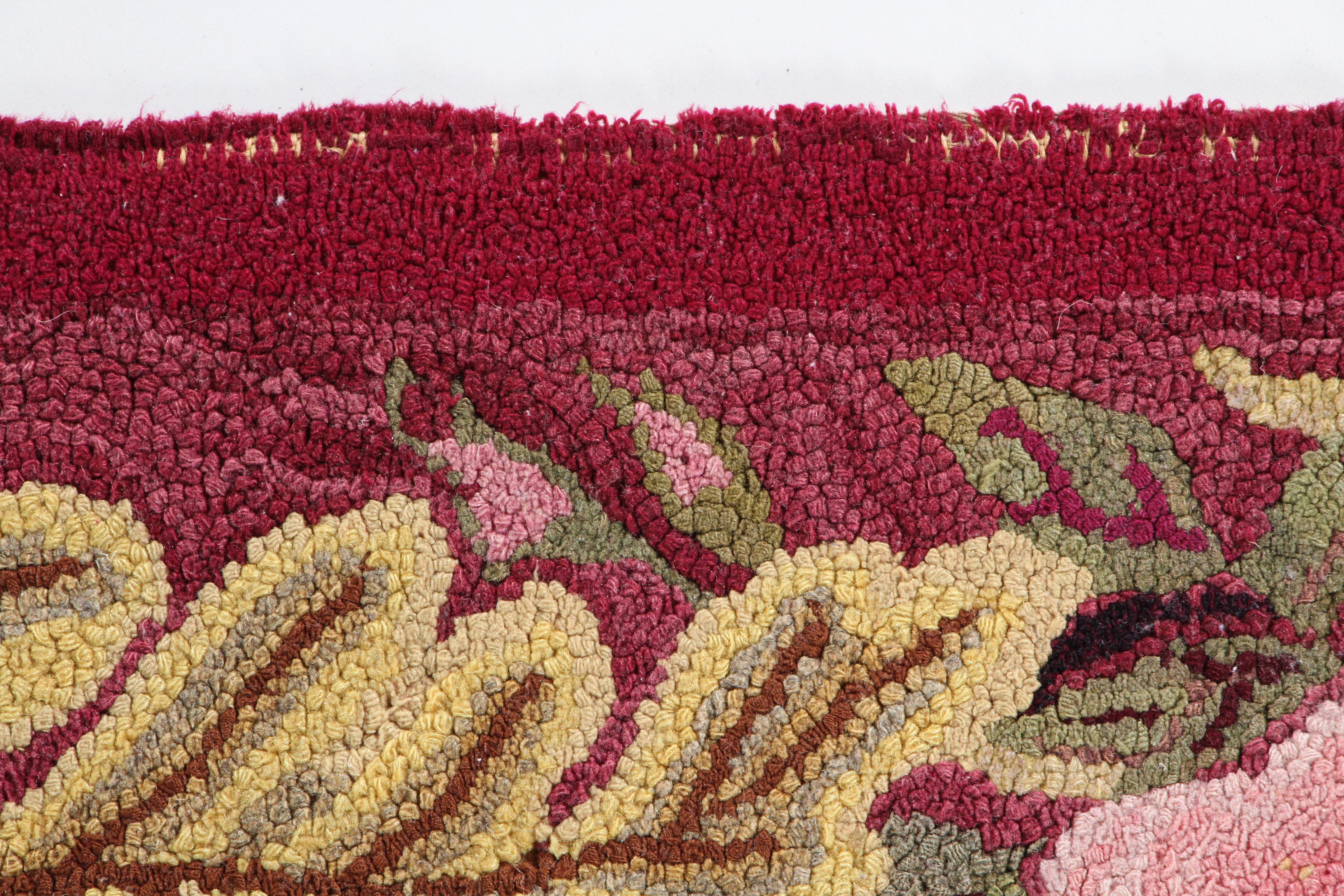 Vintage Floral Hooked Wool Accent Rug