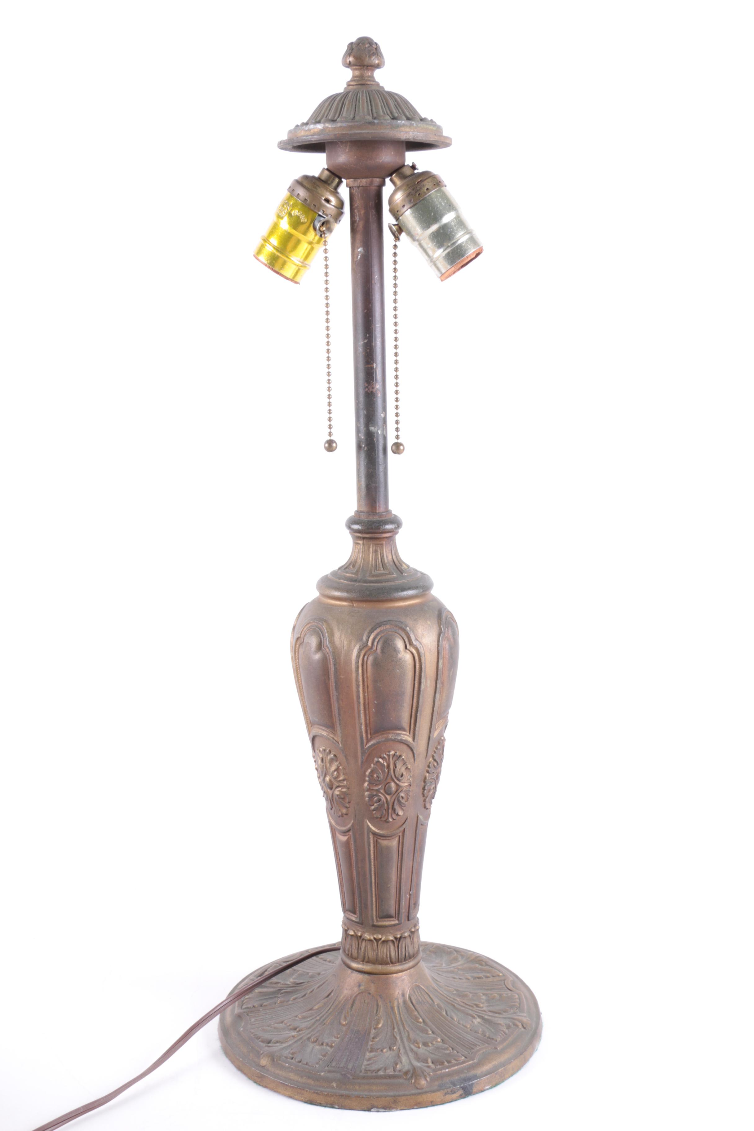 Vintage Tiffany-Style Slag Glass Table Lamp