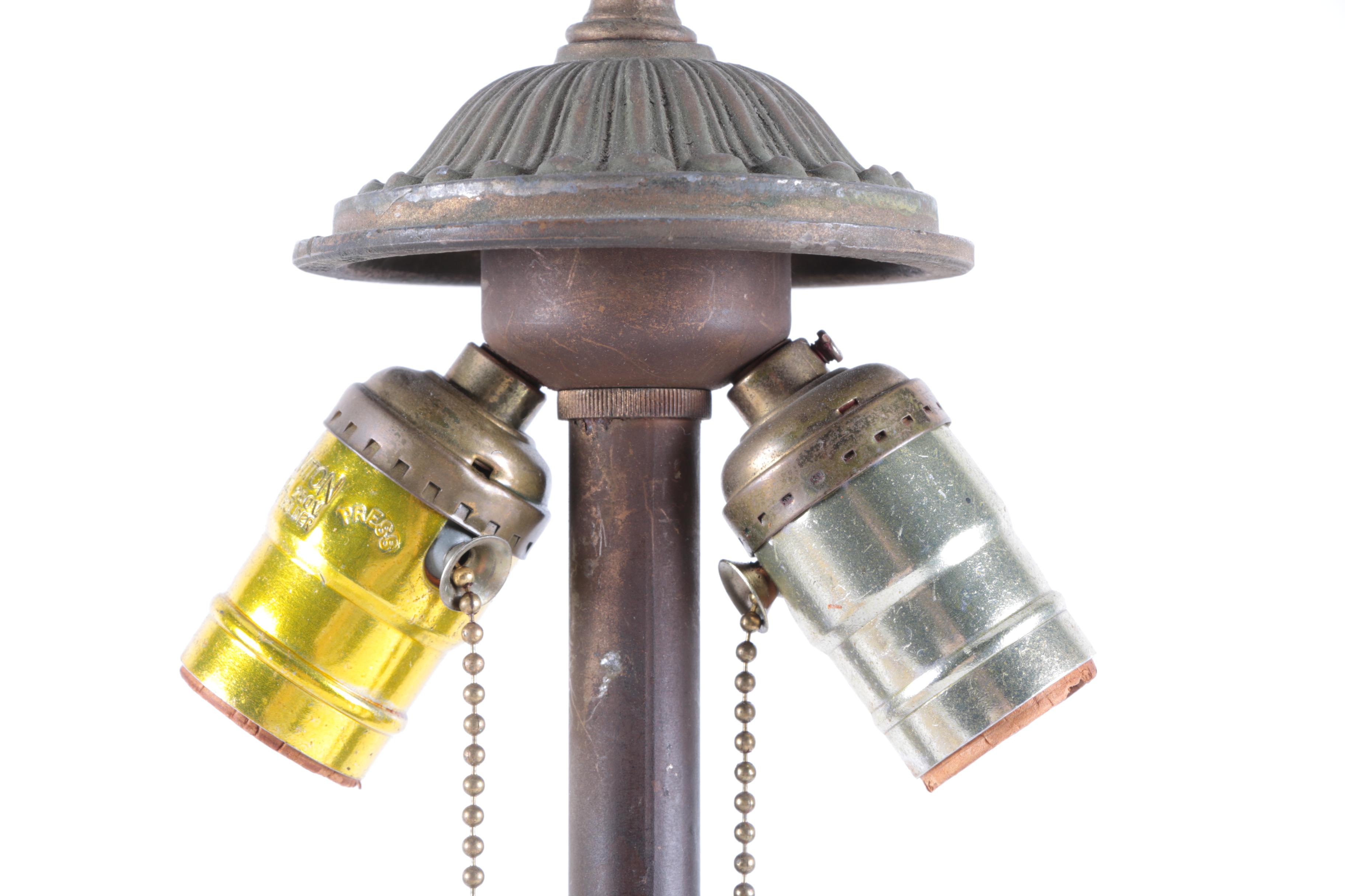 Vintage Tiffany-Style Slag Glass Table Lamp