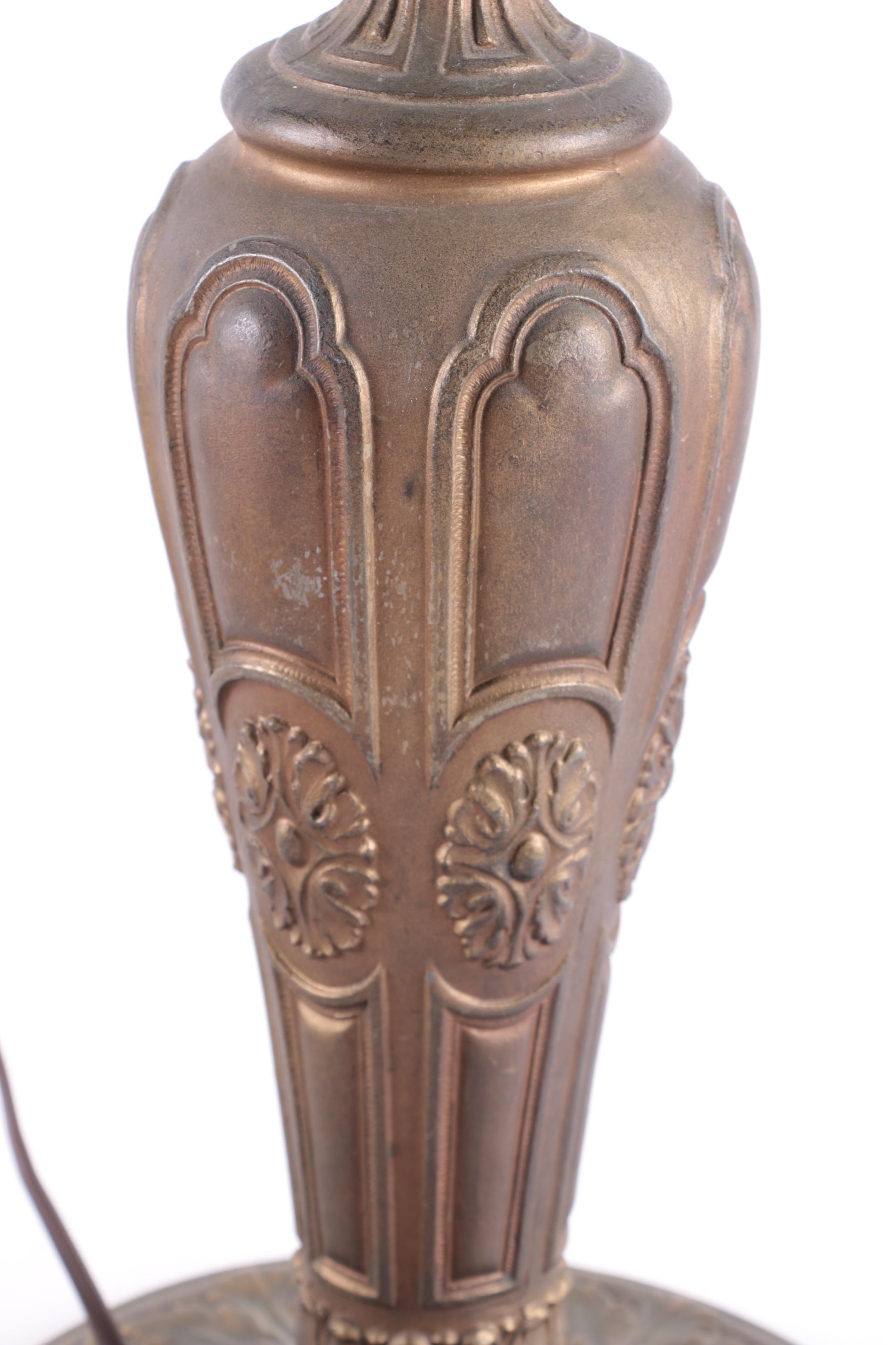 Vintage Tiffany-Style Slag Glass Table Lamp