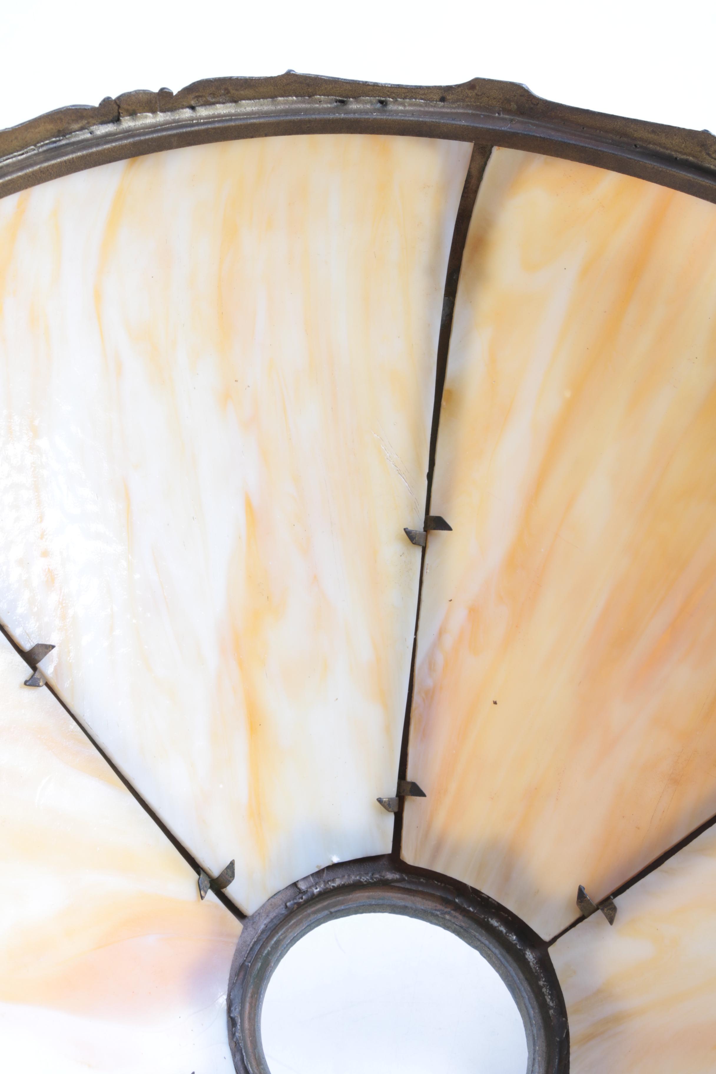 Vintage Tiffany-Style Slag Glass Table Lamp