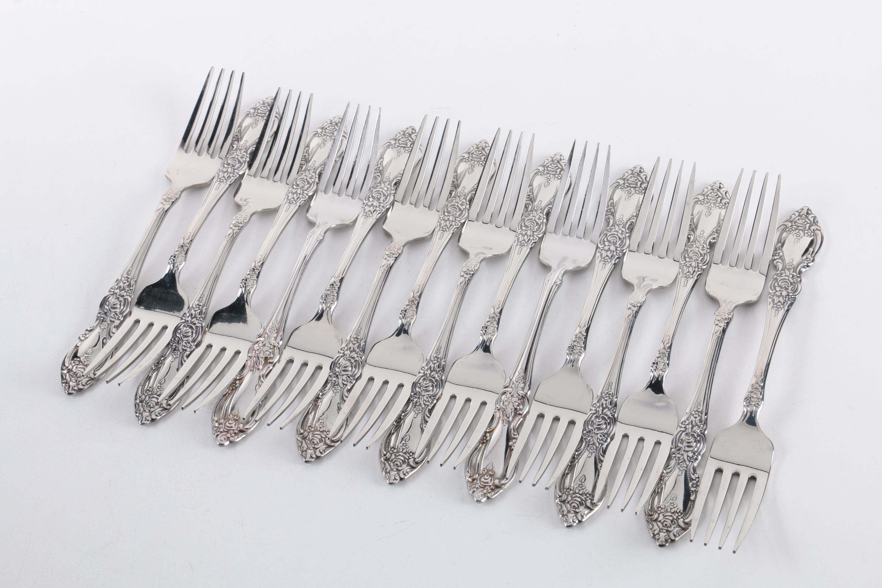 Oneida "Wordsworth" Stainless Steel Flatware Set