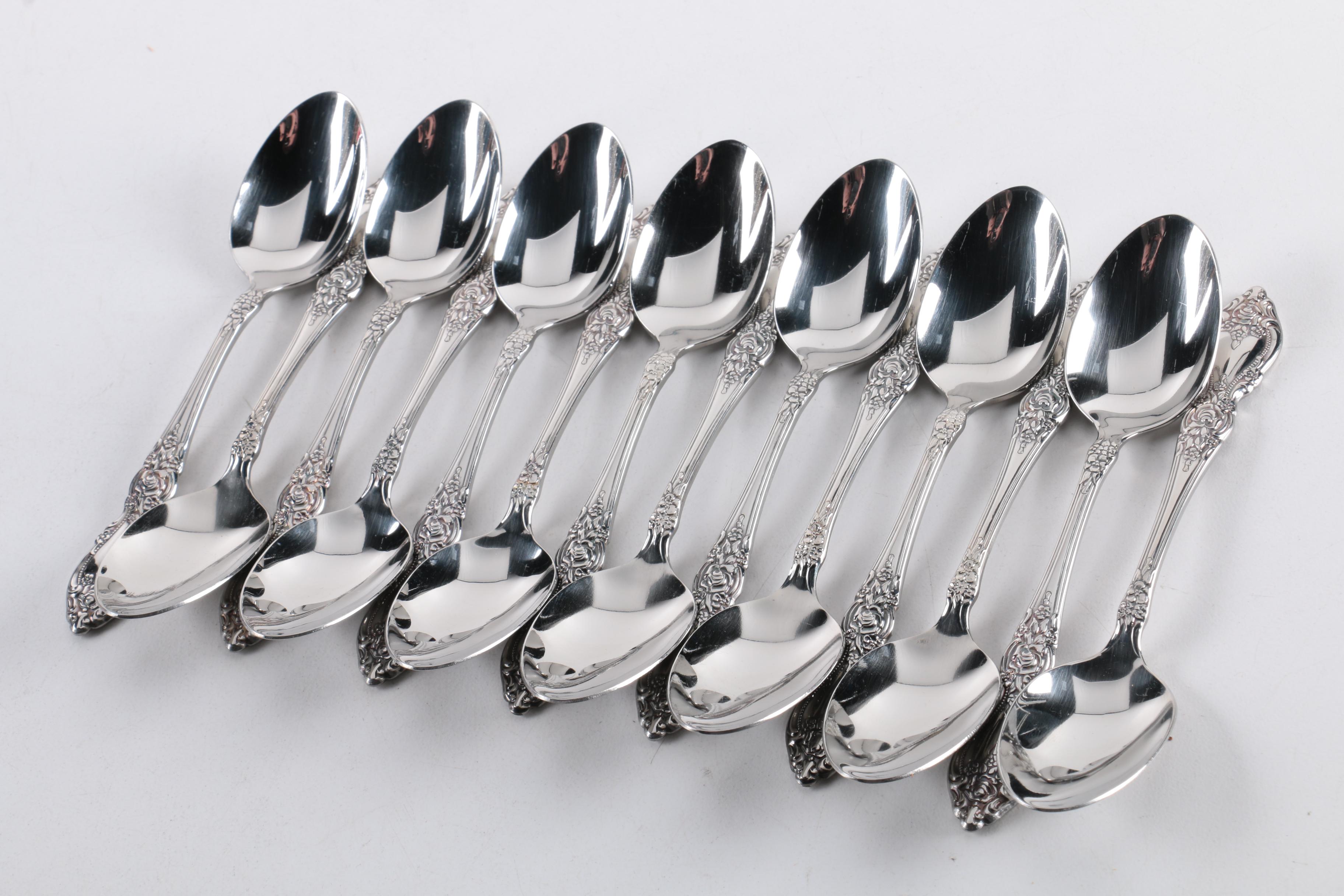 Oneida "Wordsworth" Stainless Steel Flatware Set