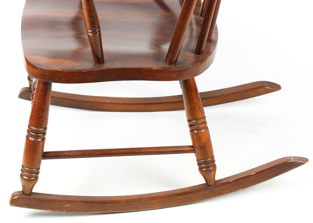 Vintage Pennsylvania House Rocking Chair
