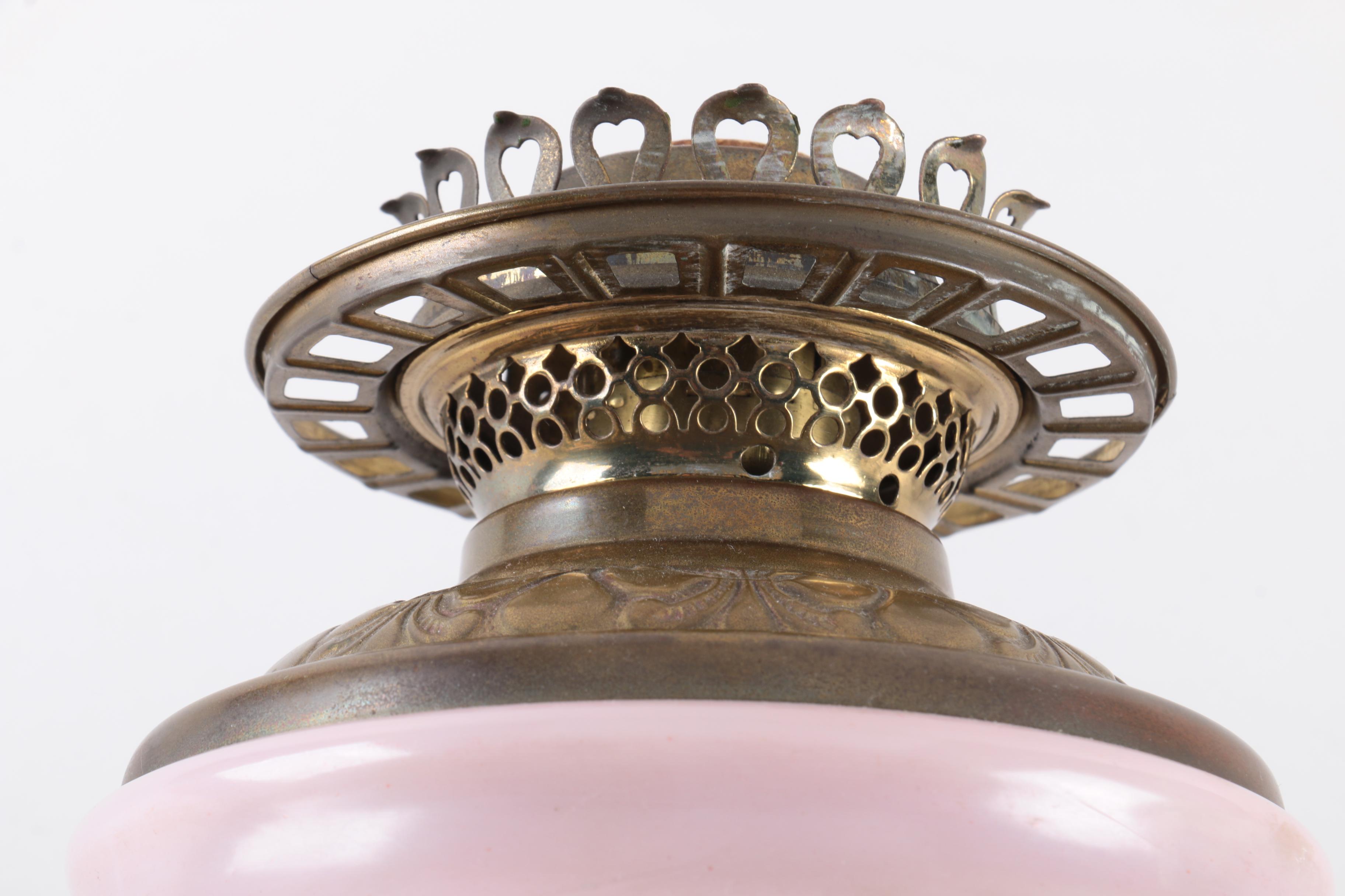 Vintage Floral Parlor Lamp