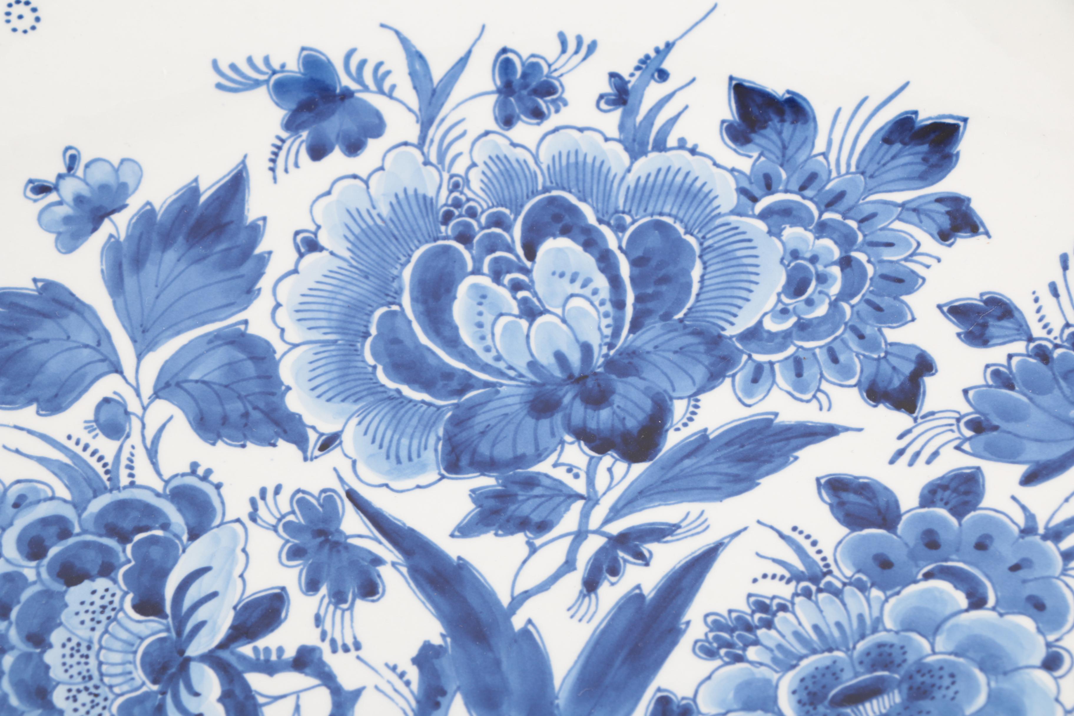 1979-80 Royal Delft Ceramic Platters