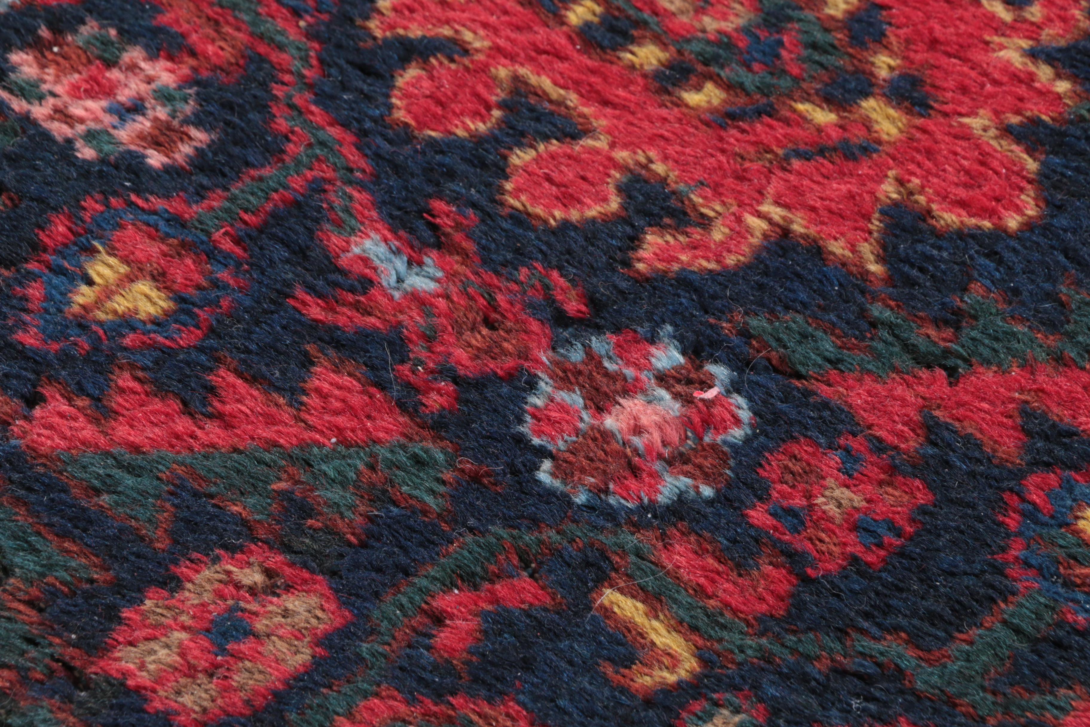 Hand-Knotted Caucasian Kuba Wool Area Rug