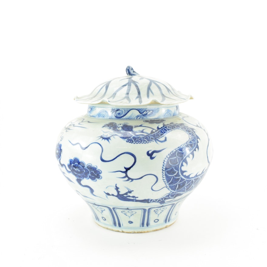 Chinese Export Lidded Jar