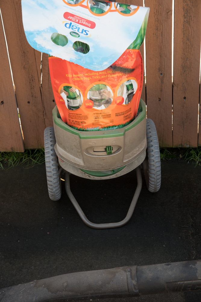 Outdoor Lawn Tools Including Scotts