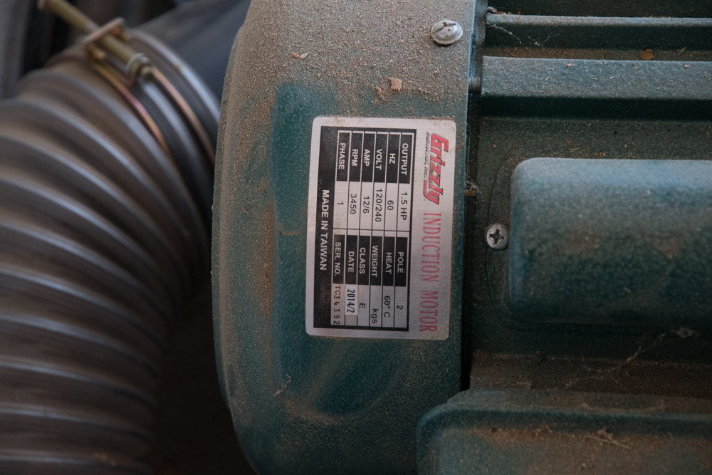 Grizzly Industrial Dust Collector