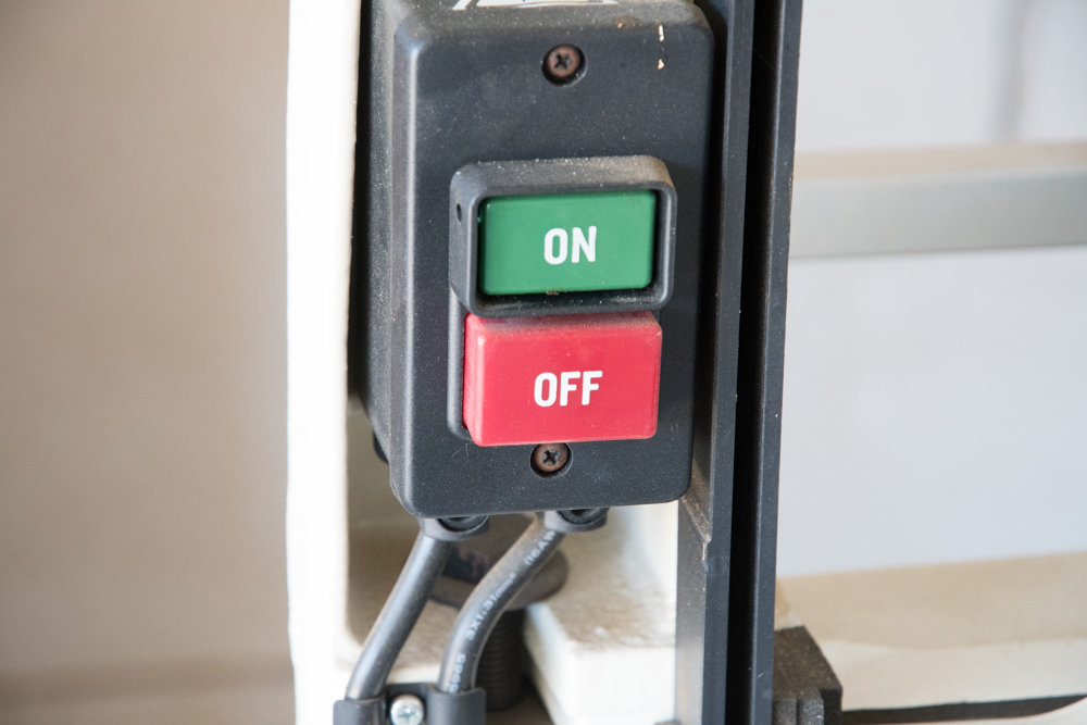 Grizzly Industrial Polar Bear Series Ultimate 14" Bandsaw