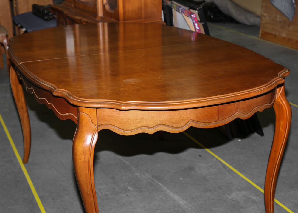 Vintage Bassett French Provincial Style Dining Table