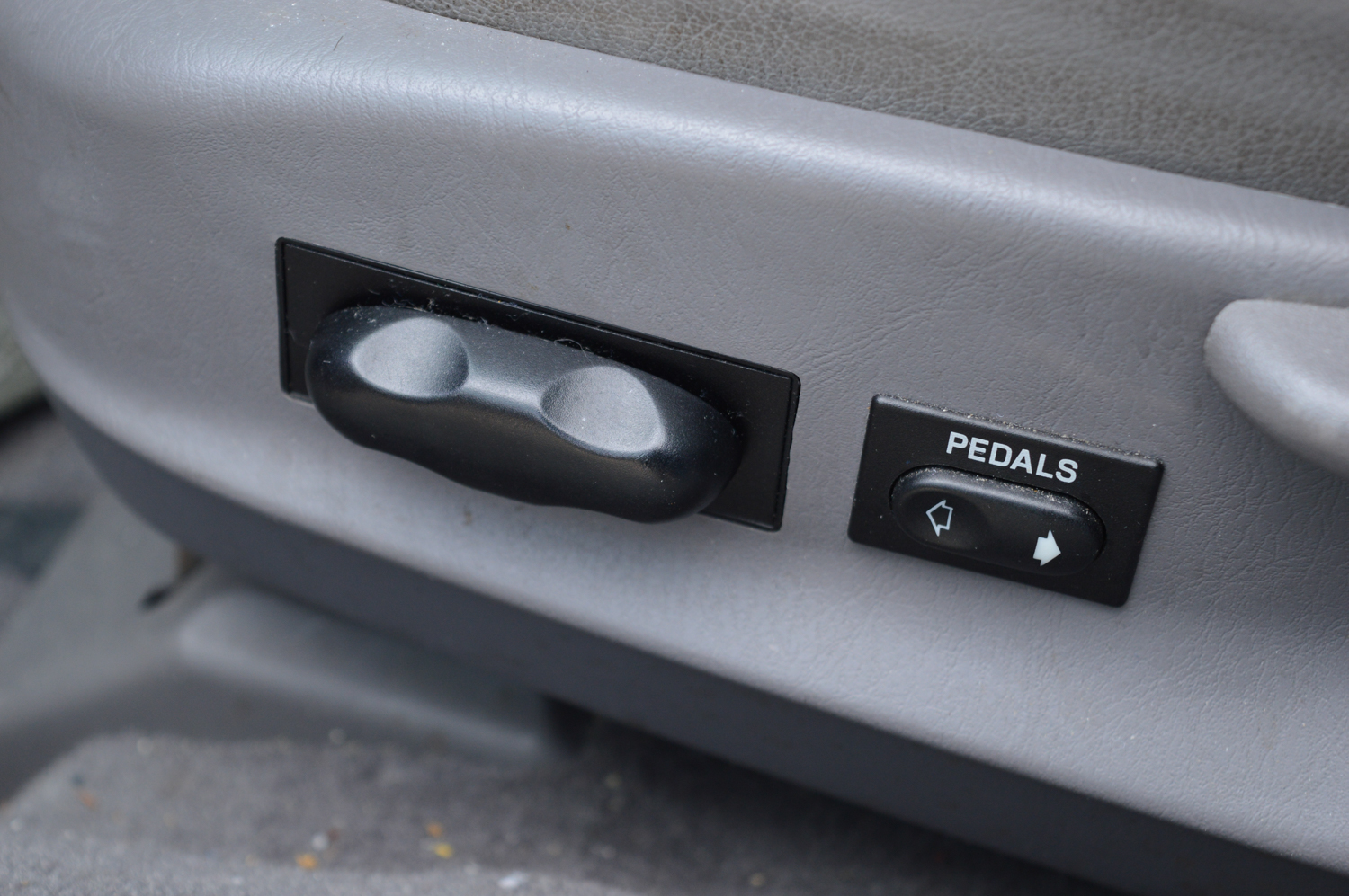 2001 Mercury Sable LS Premium Sedan